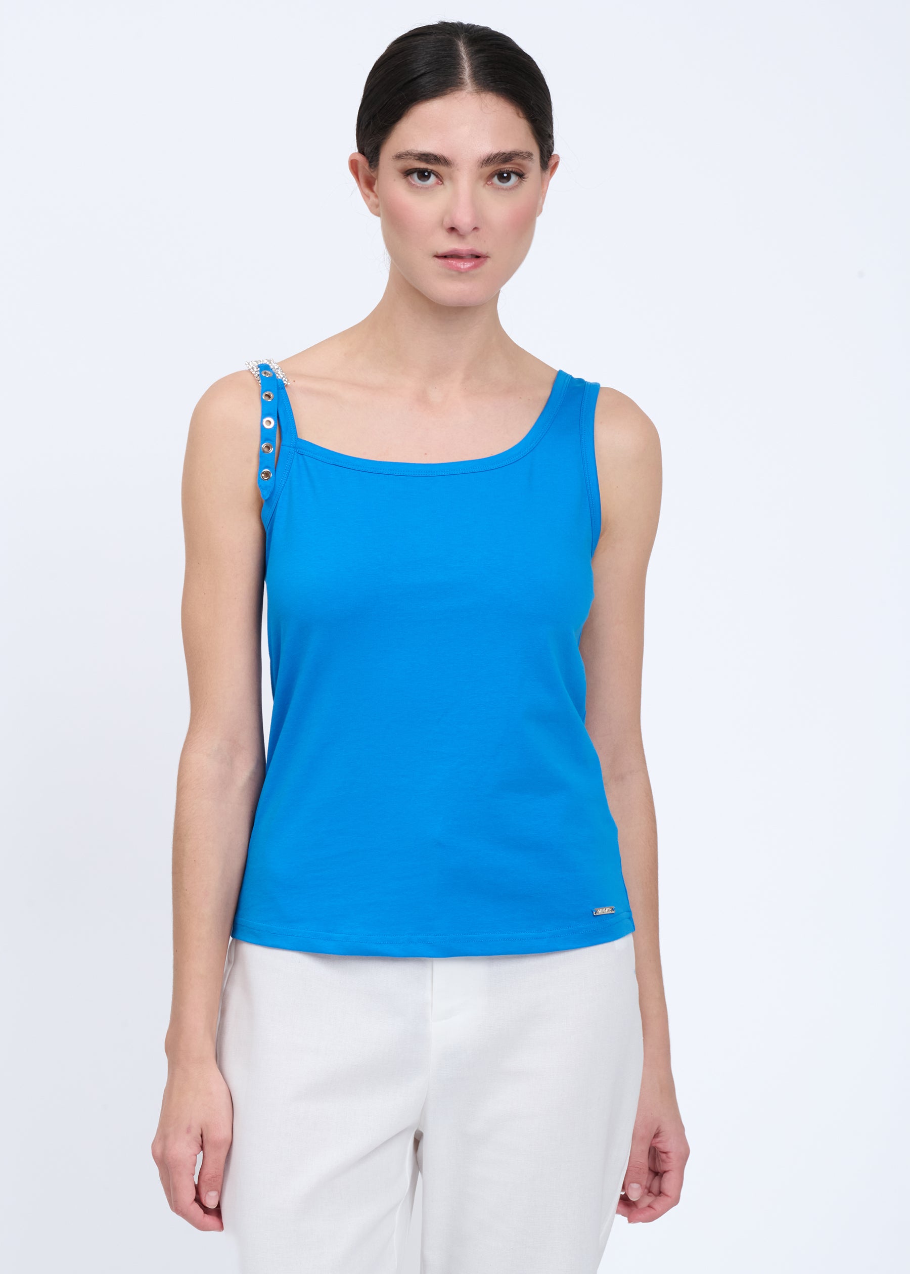 TOP 03AB182