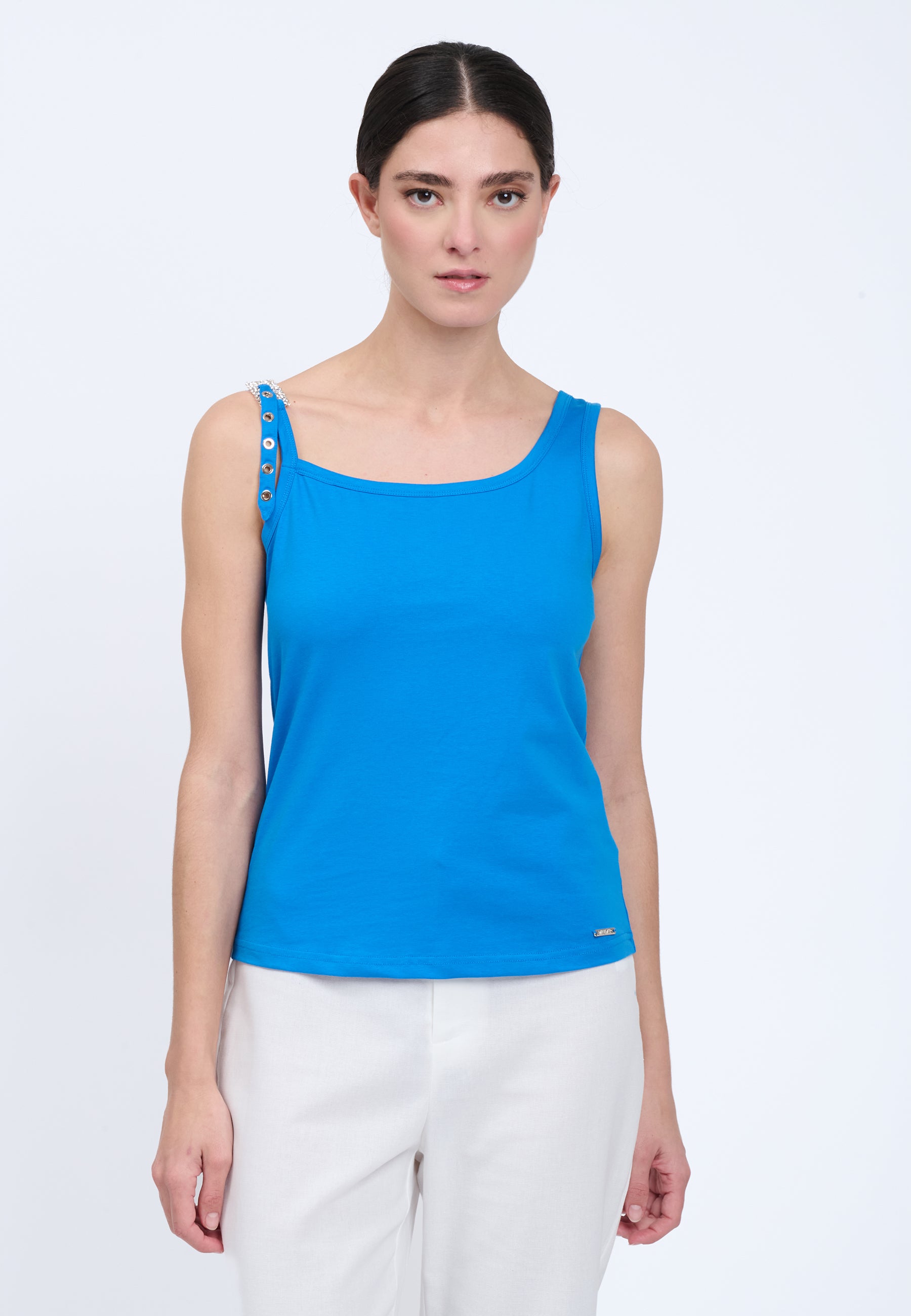 TOP 03AB182