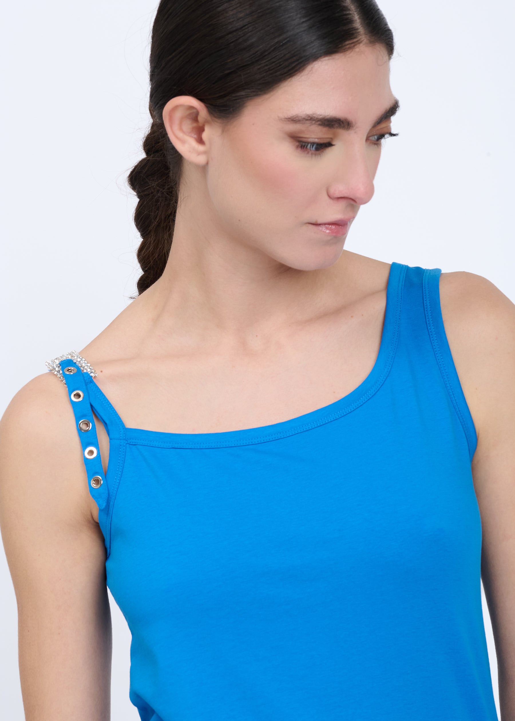 03AB182AZURE_3.jpg