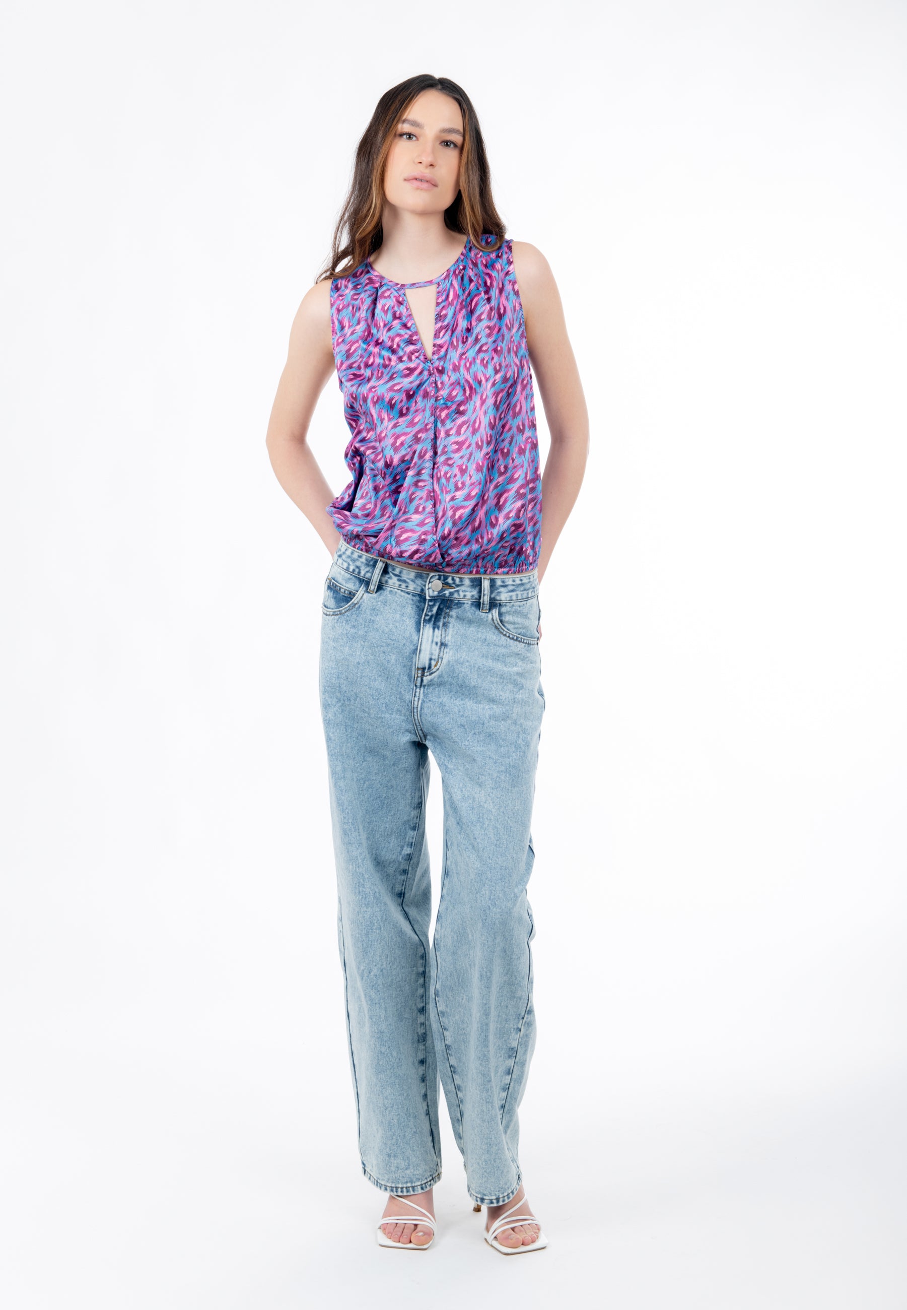 TOP 03B10079