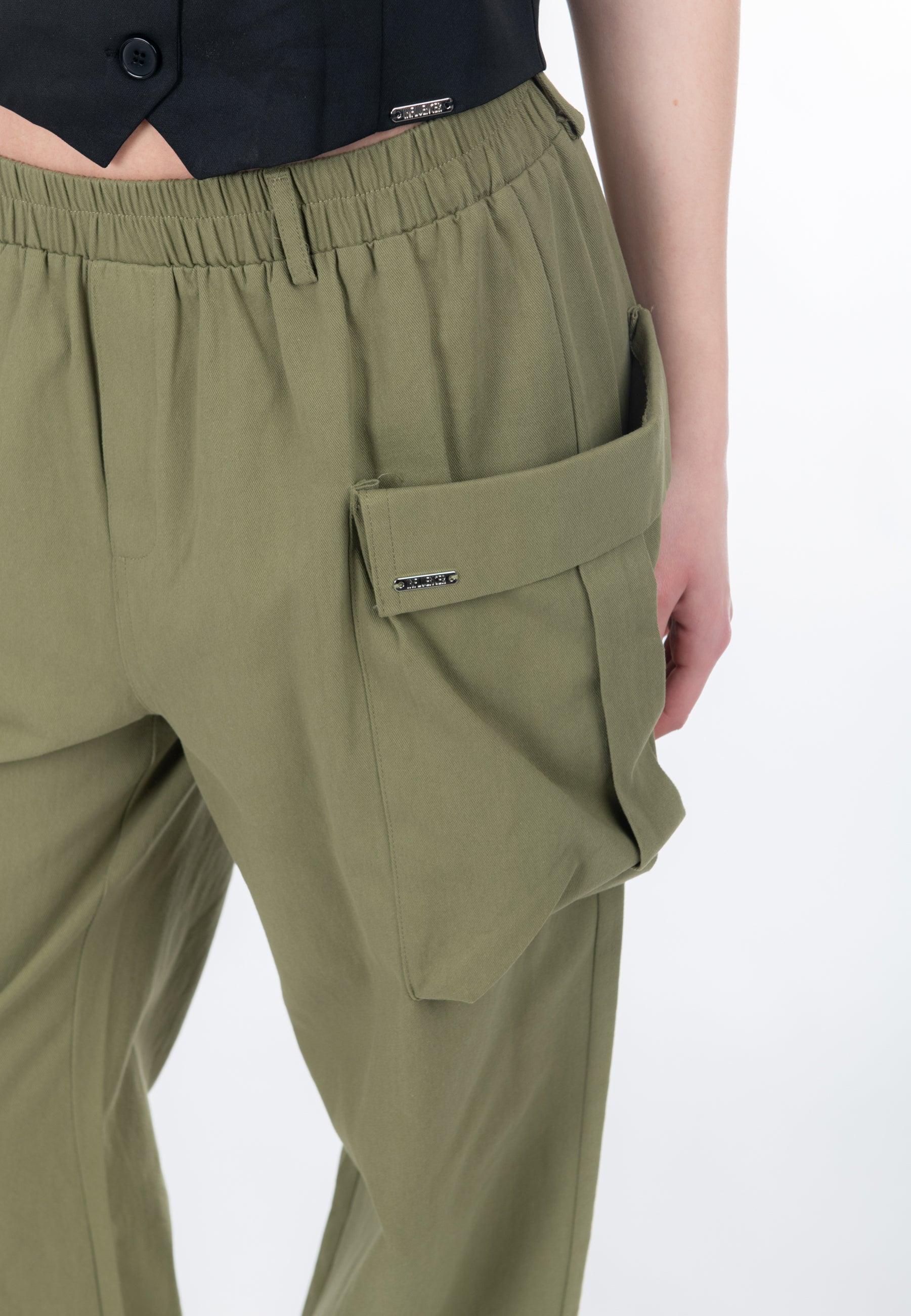 PANTS 03B9409