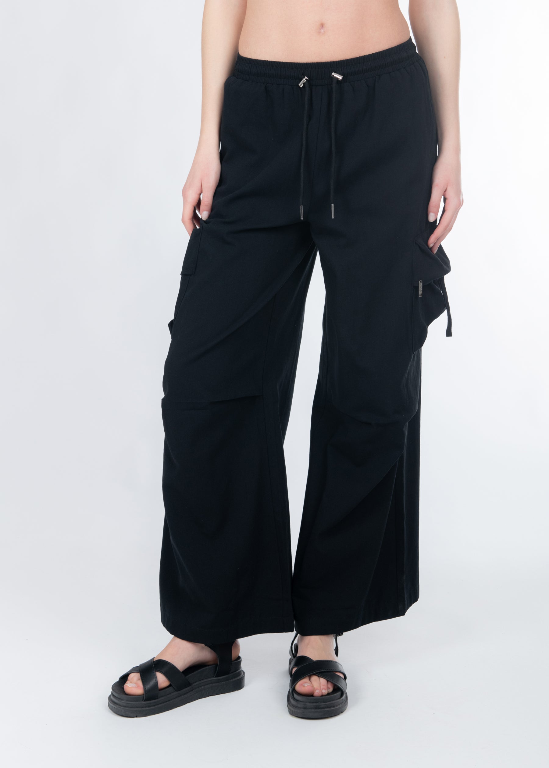 03B9603BLACK_3.jpg