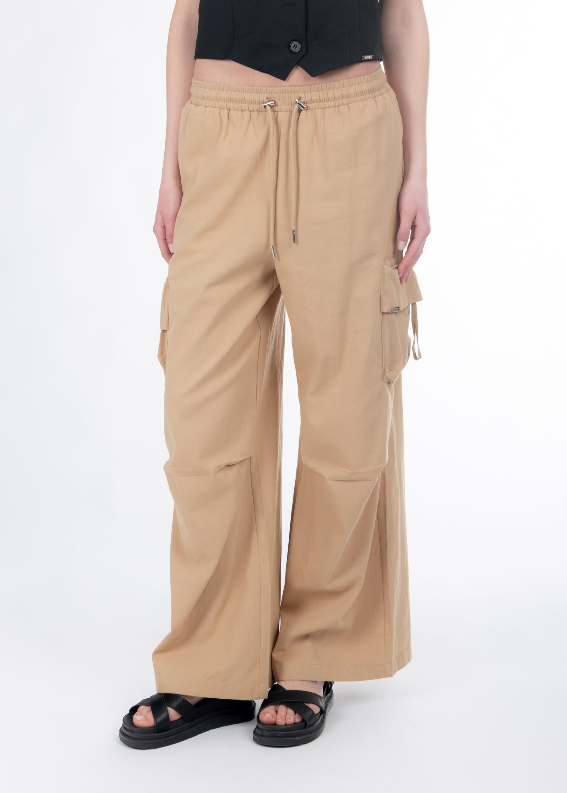 03B9603CAMEL_2.jpg