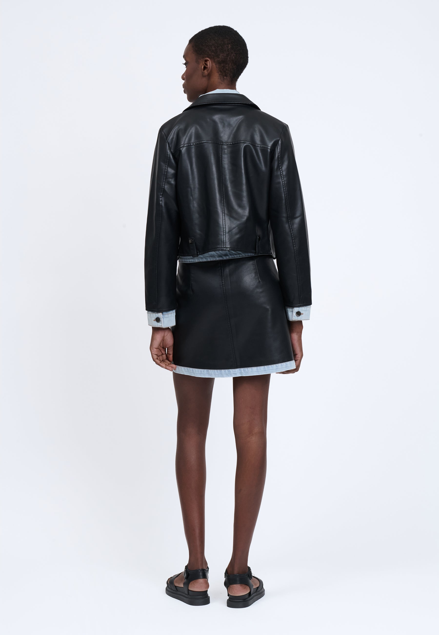 FAUX LEATHER SKIRT 03BJ2329