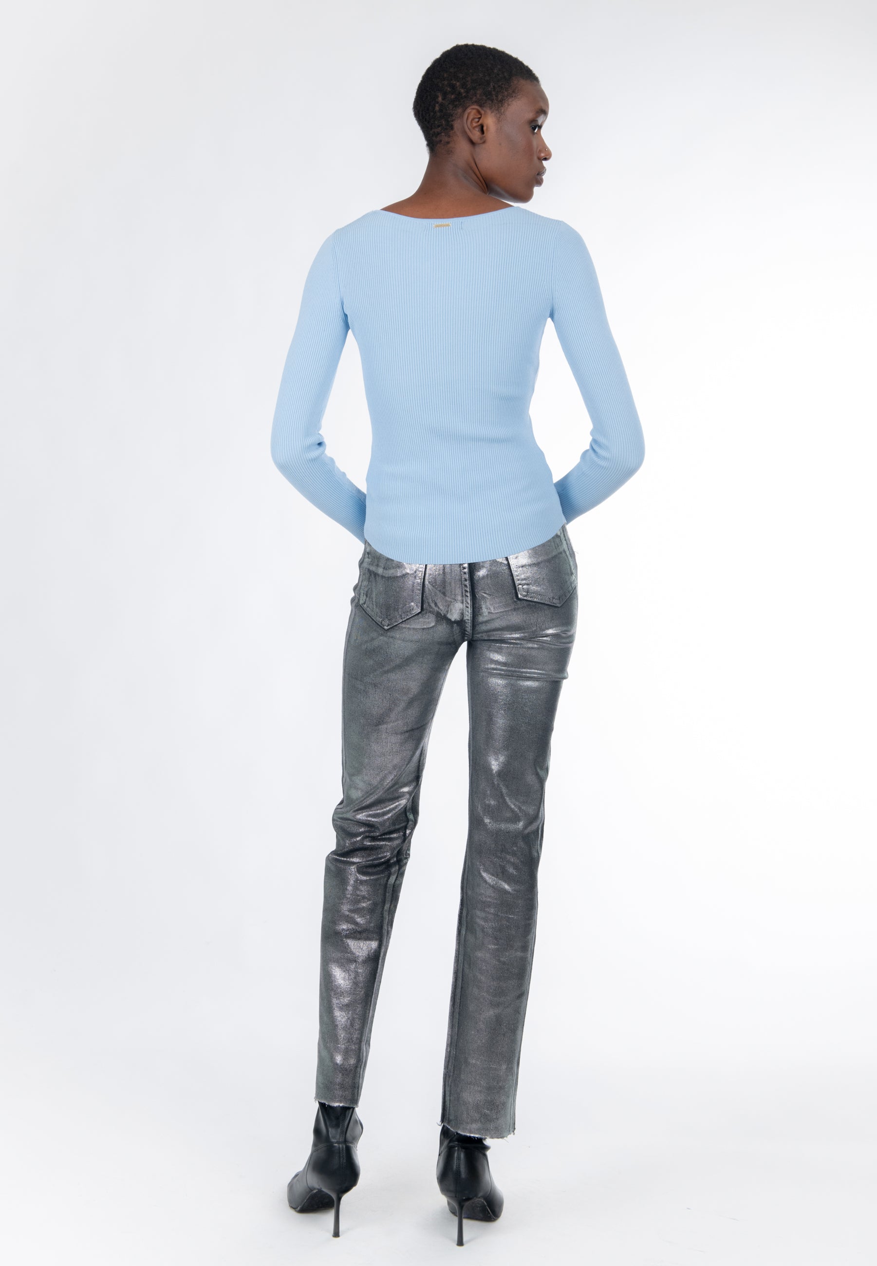 PULL 03J7289