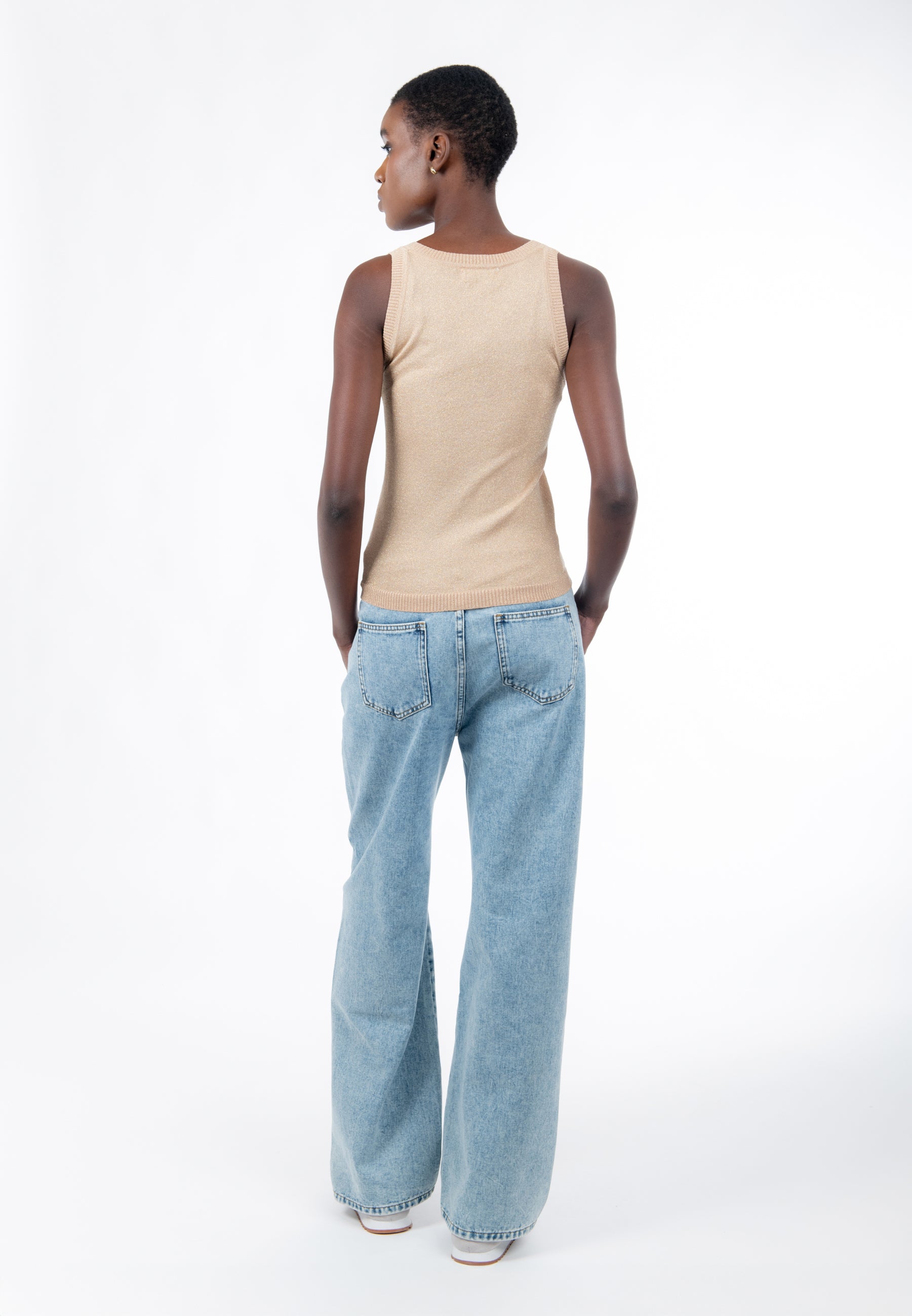 TOP 03J7304