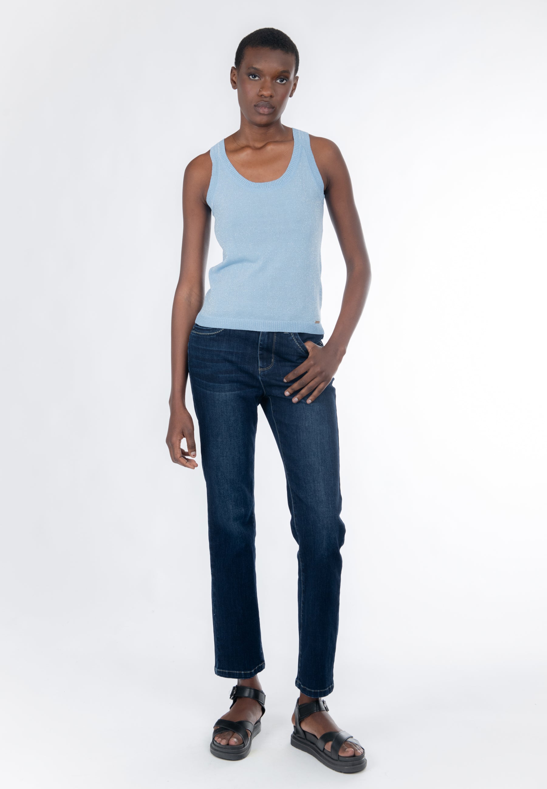 TOP 03J7304