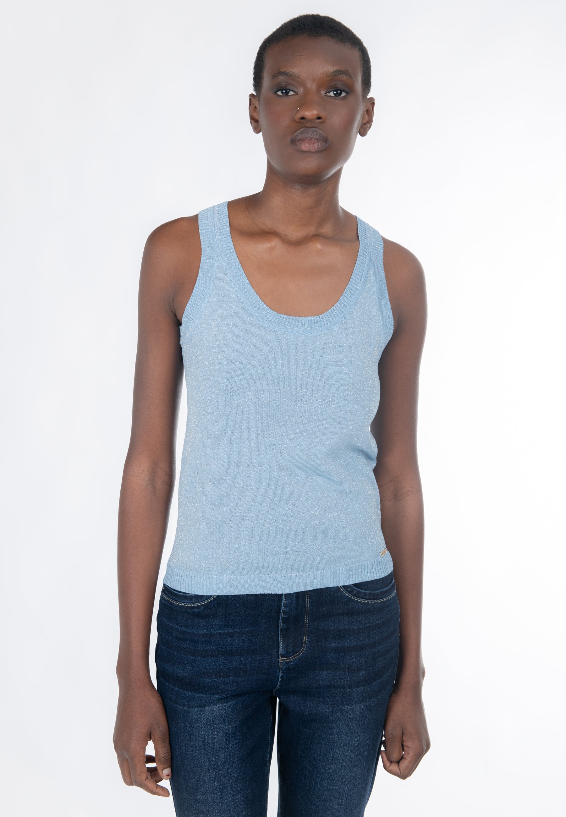TOP 03J7304
