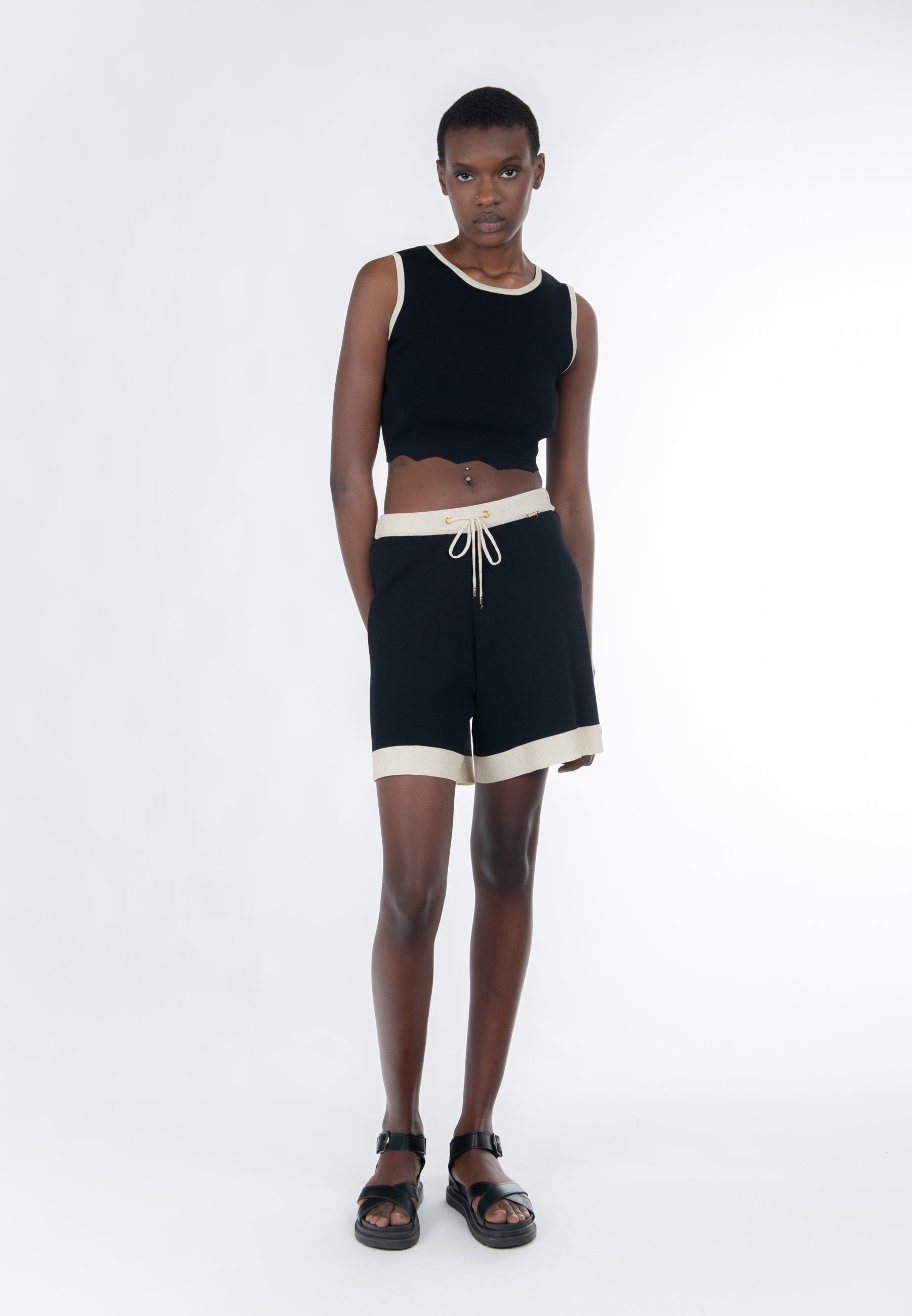 SHORTS 03J7351