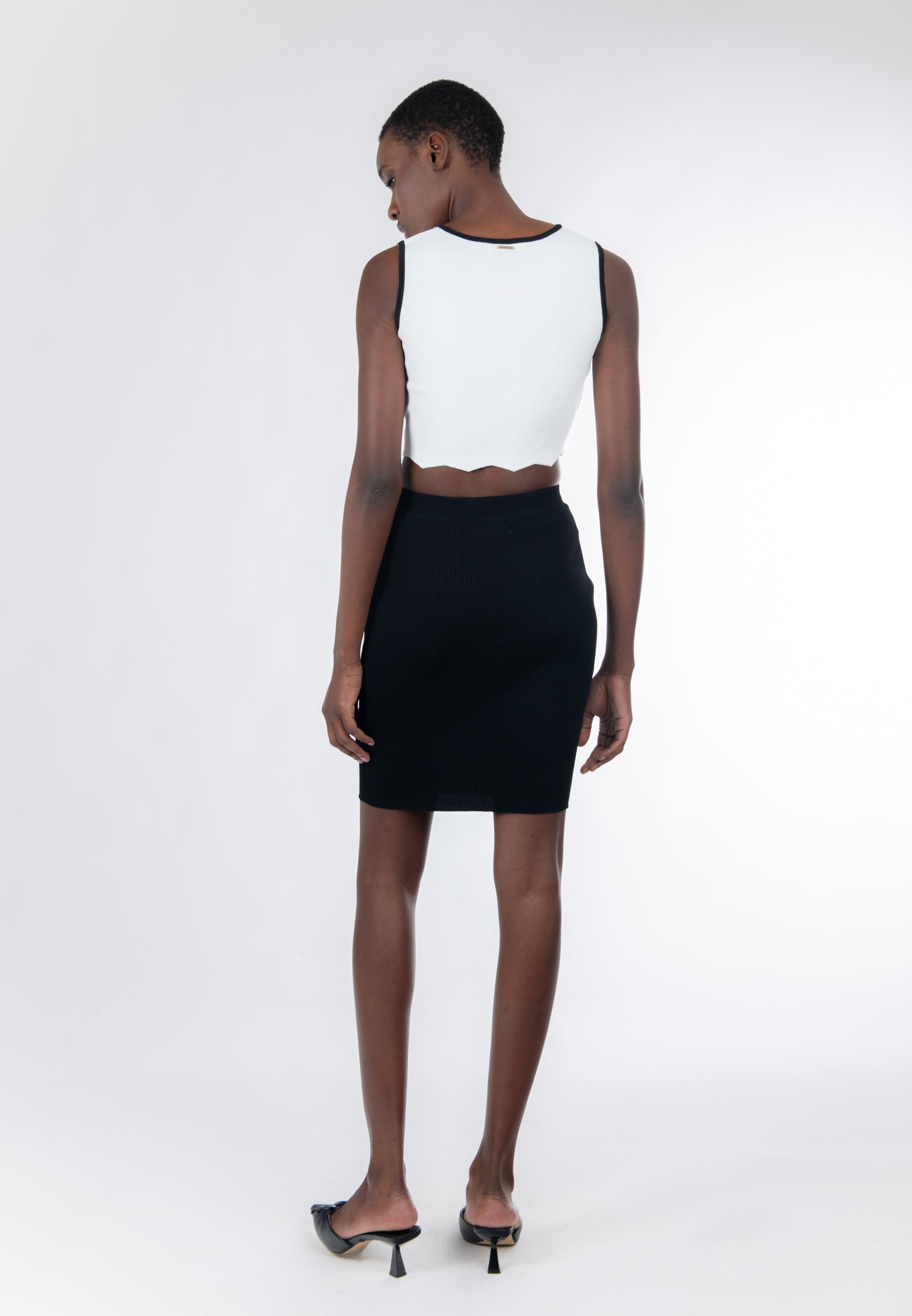 TOP 03J7352