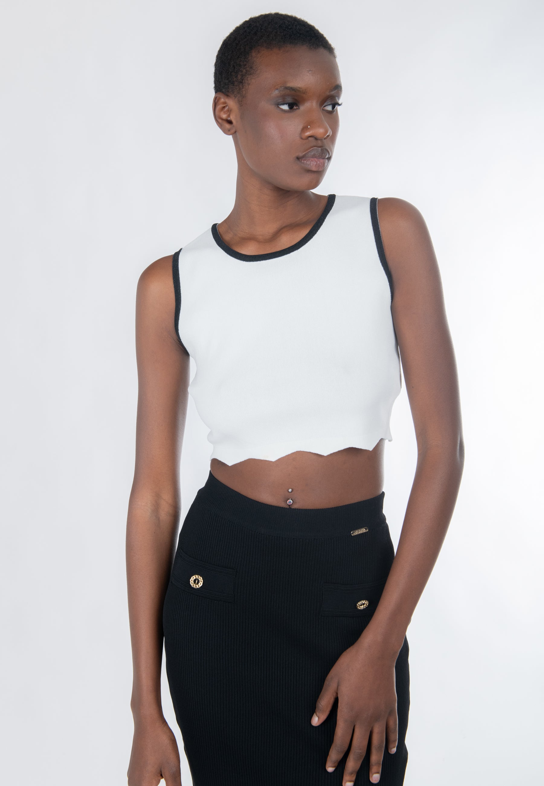 TOP 03J7352