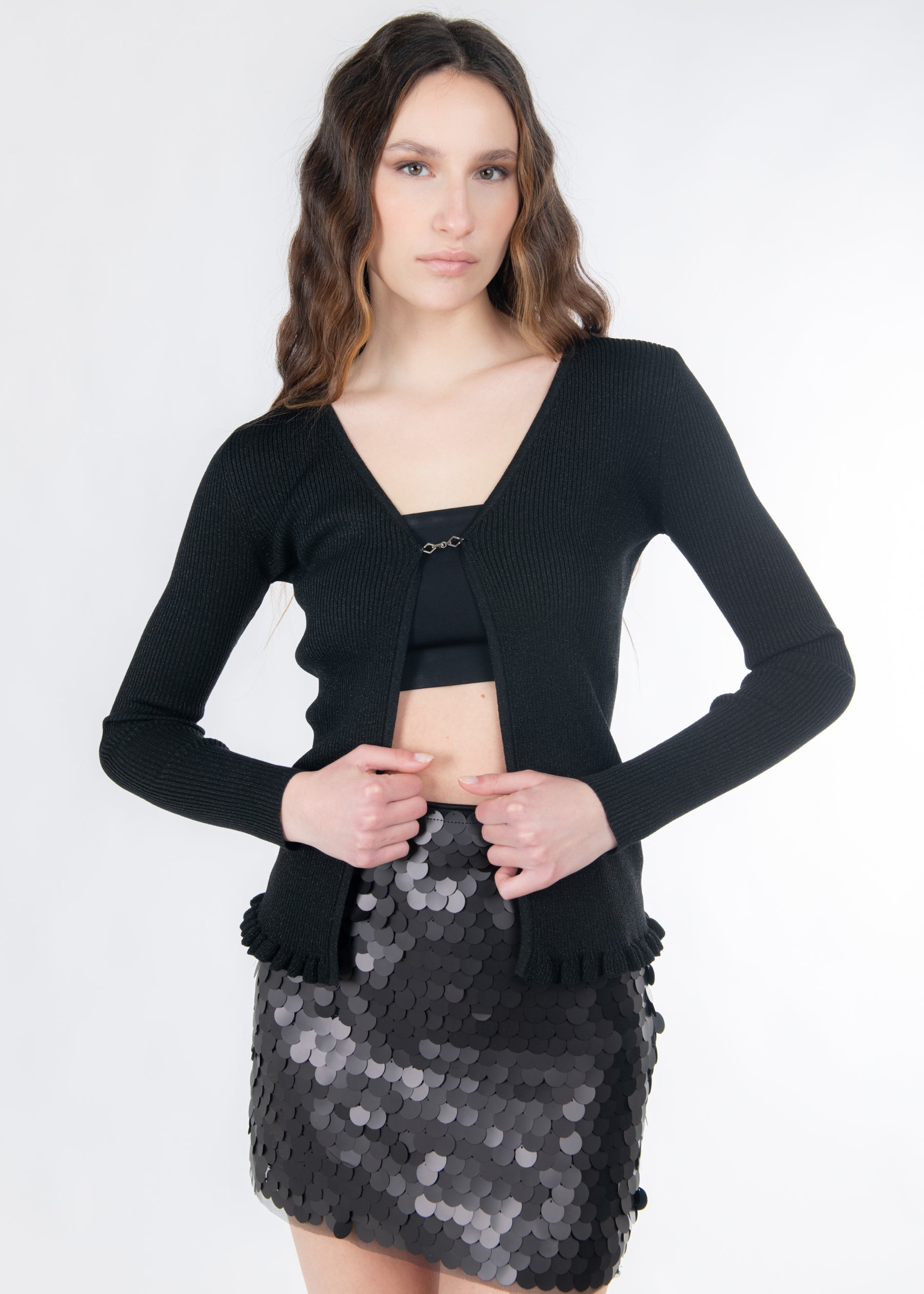 03J7357BLACK_3.jpg