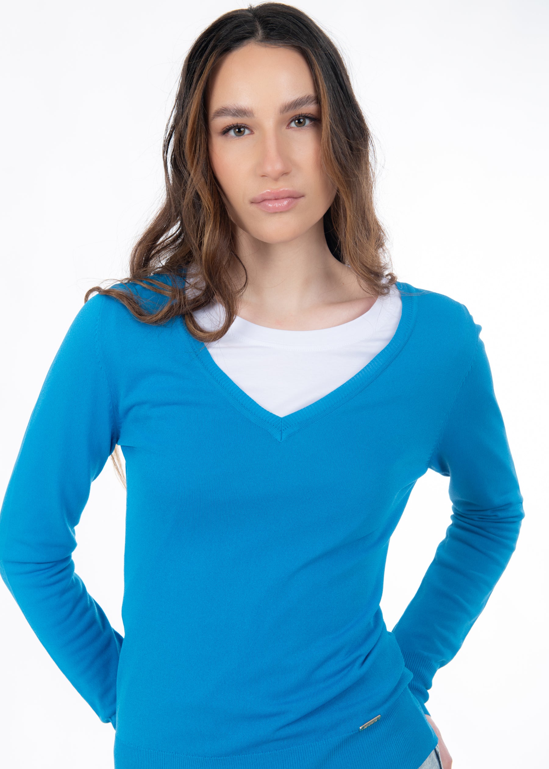03J7802AZURE_4.jpg