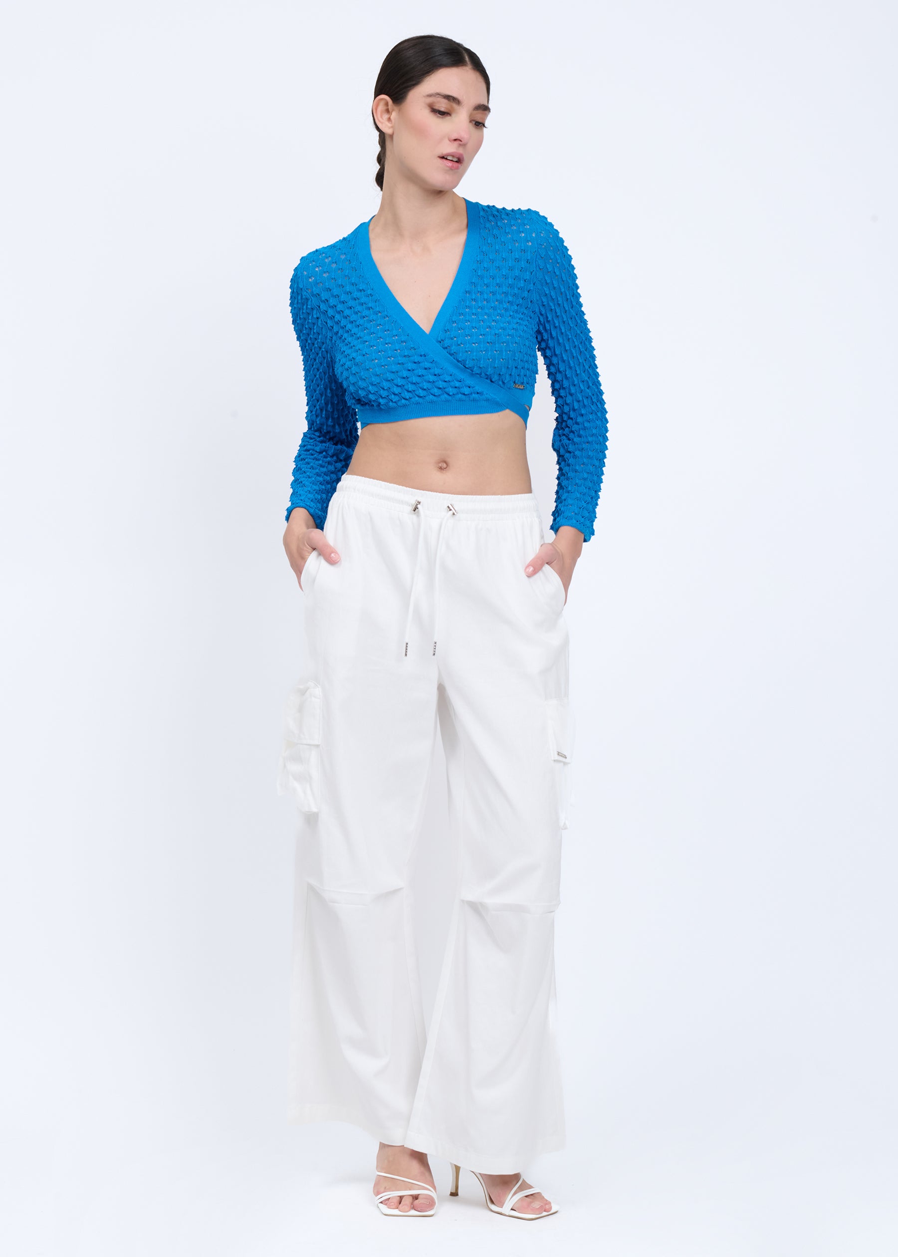 03Q9917AZURE_2.jpg