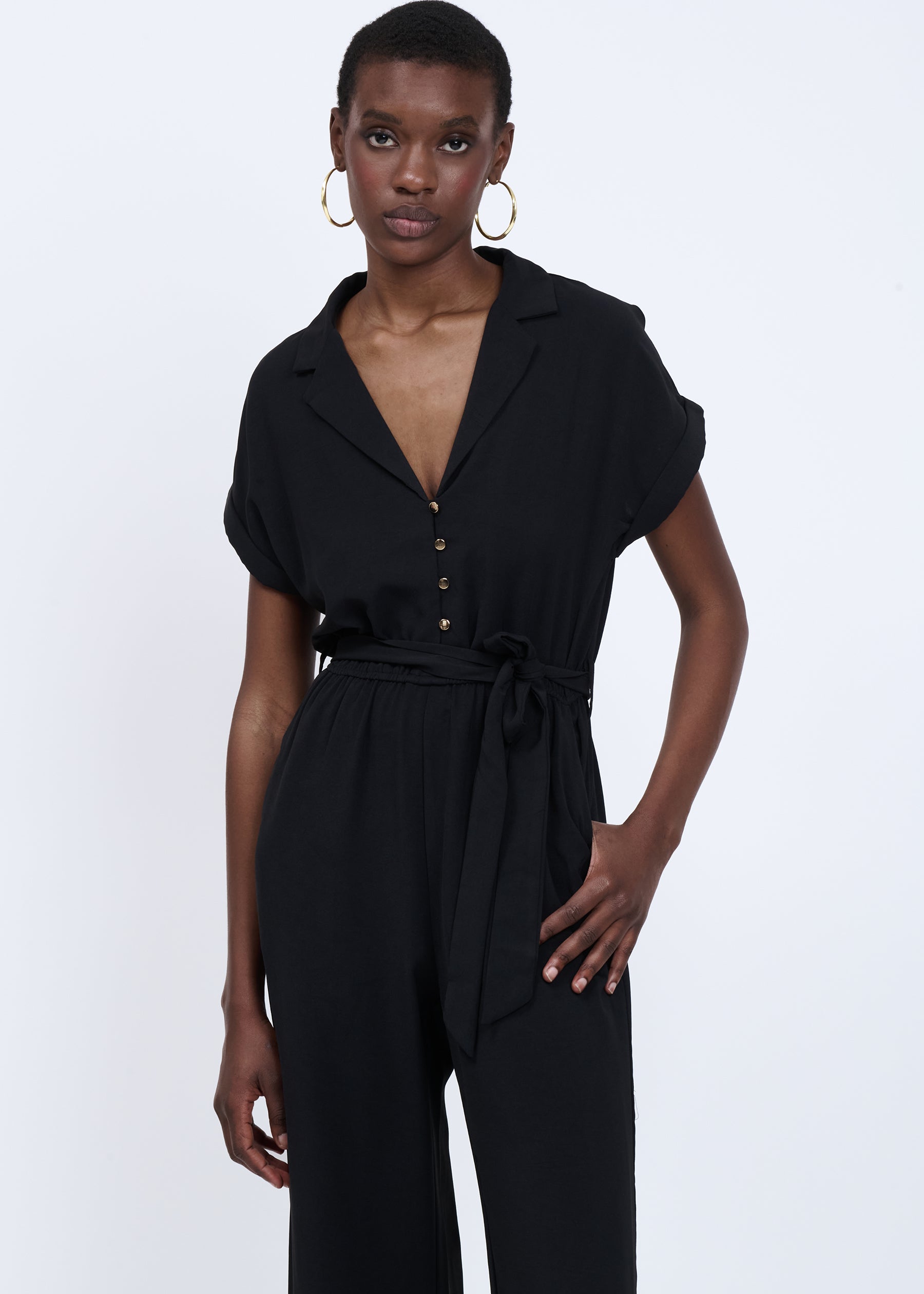 03T0007BLACK_3.jpg