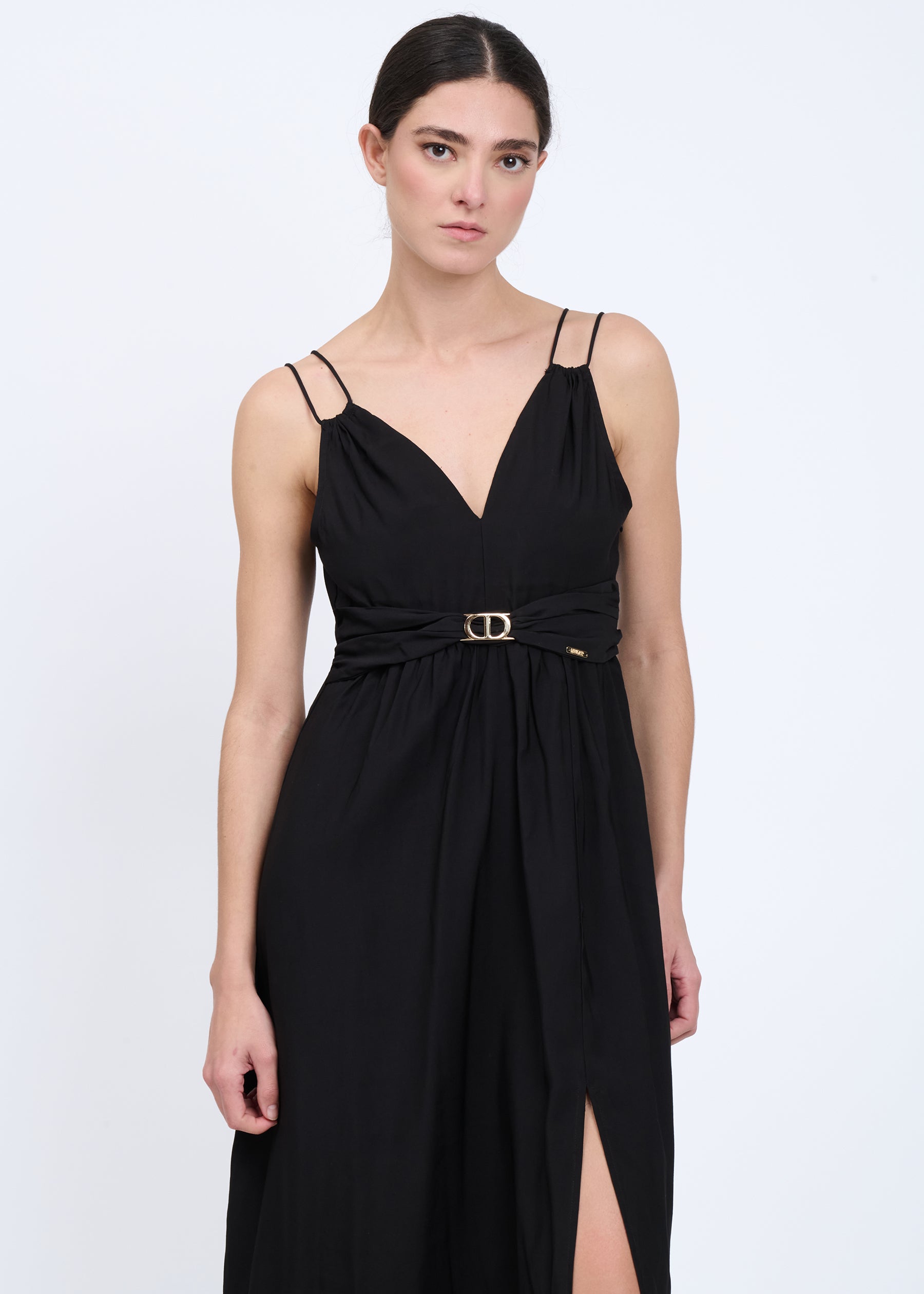 03T0012BLACK_4.jpg