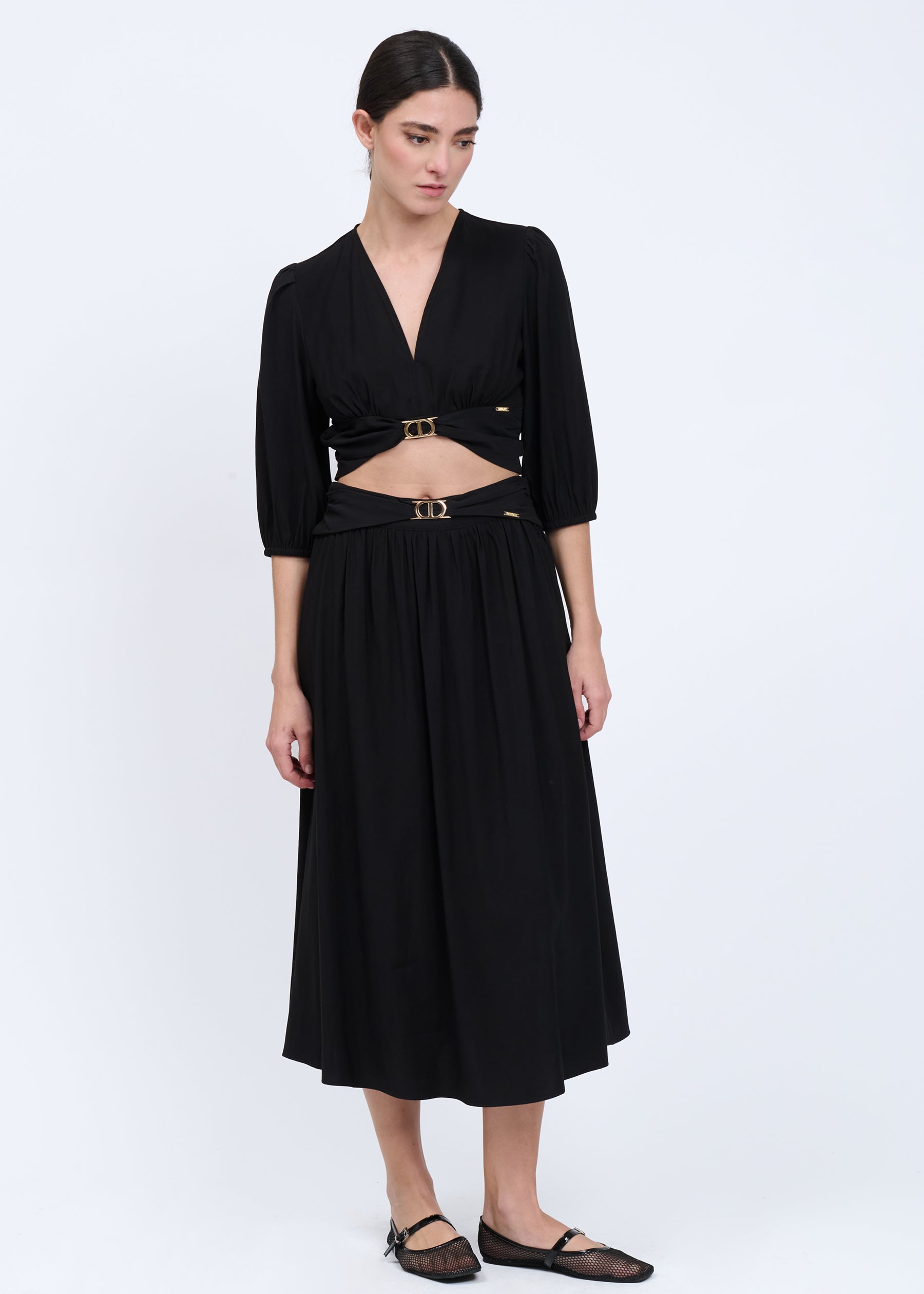 03T0014BLACK_2.jpg
