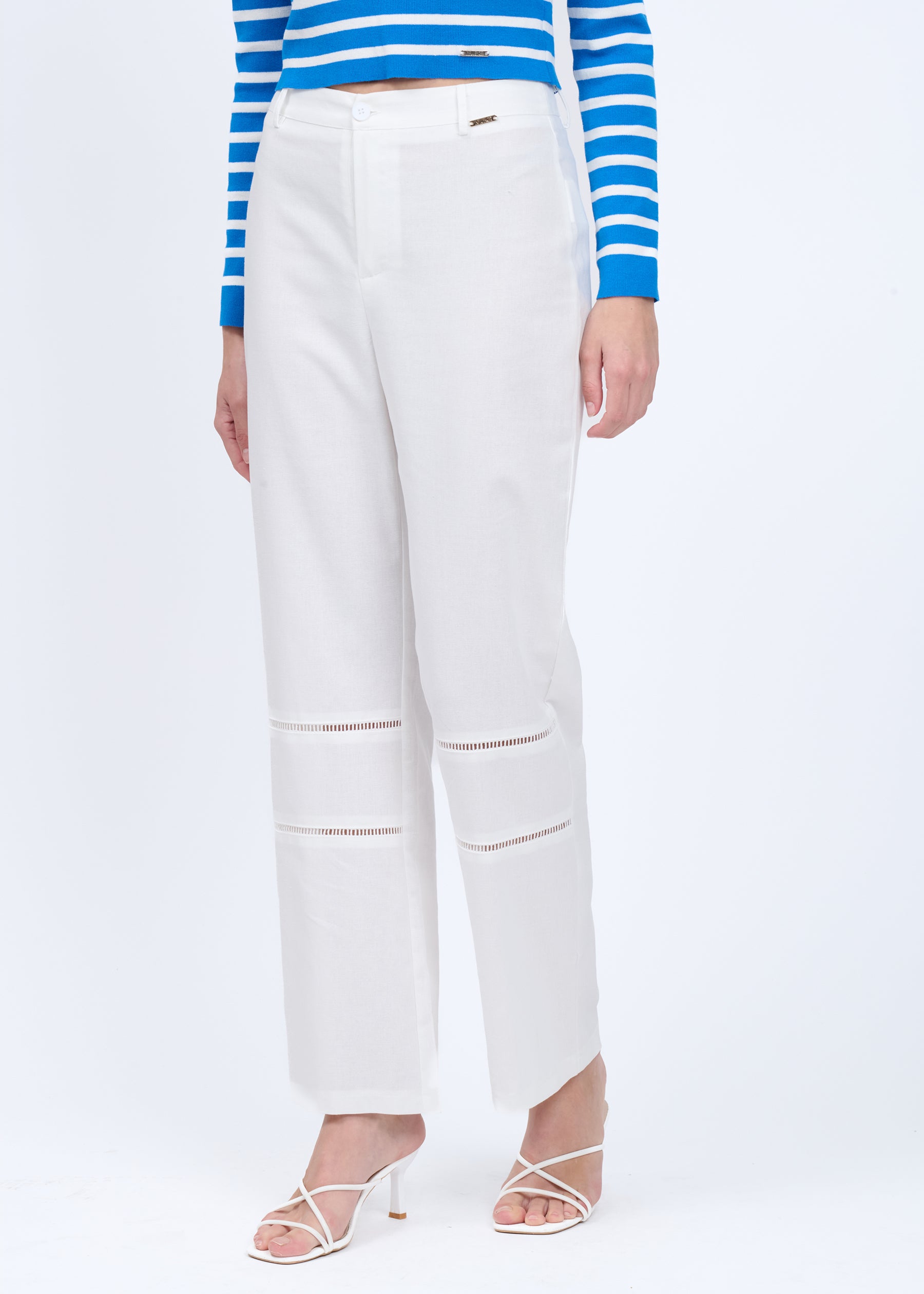 03T0019WHITE_3.jpg