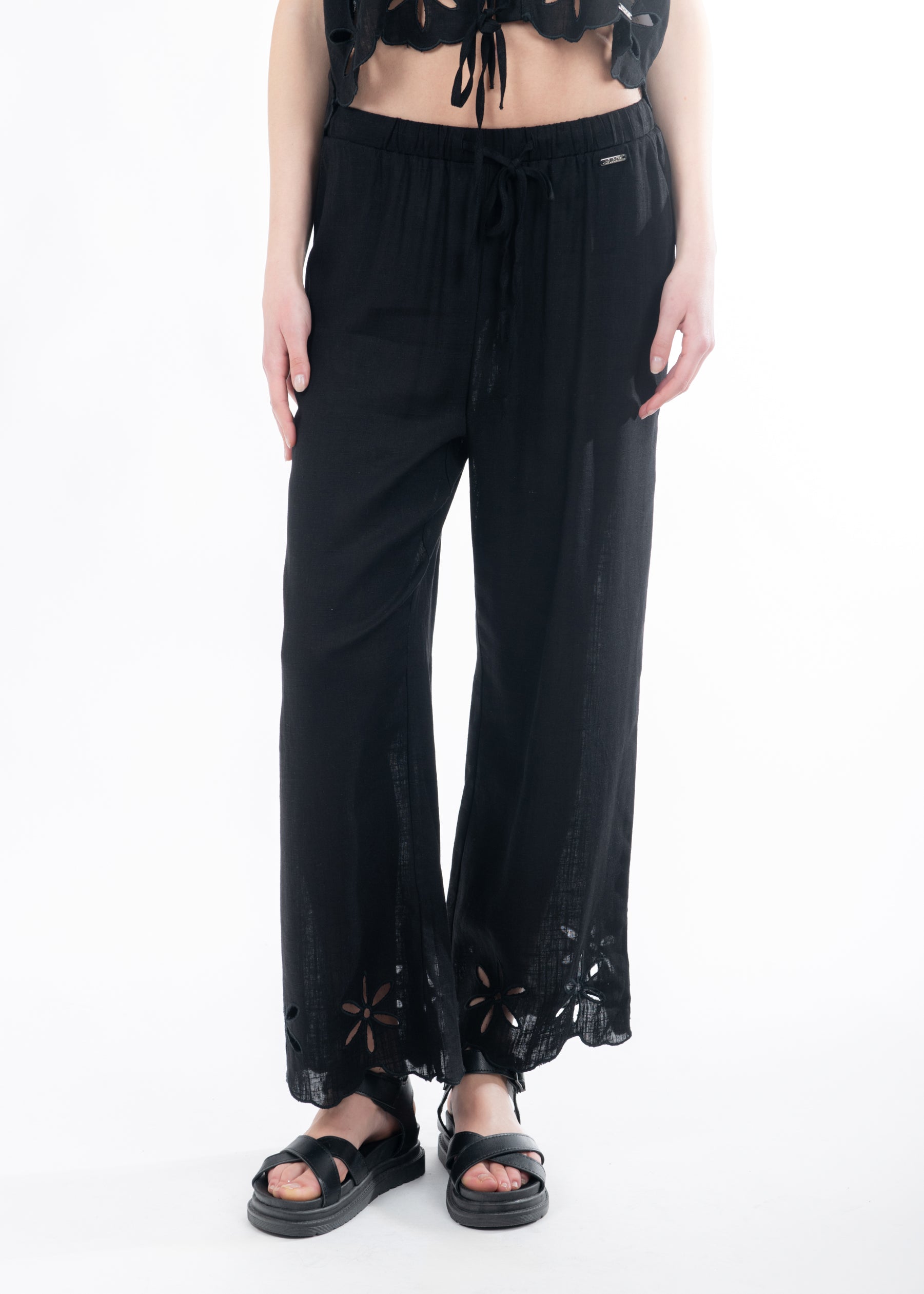 03T0042BLACK_3.jpg