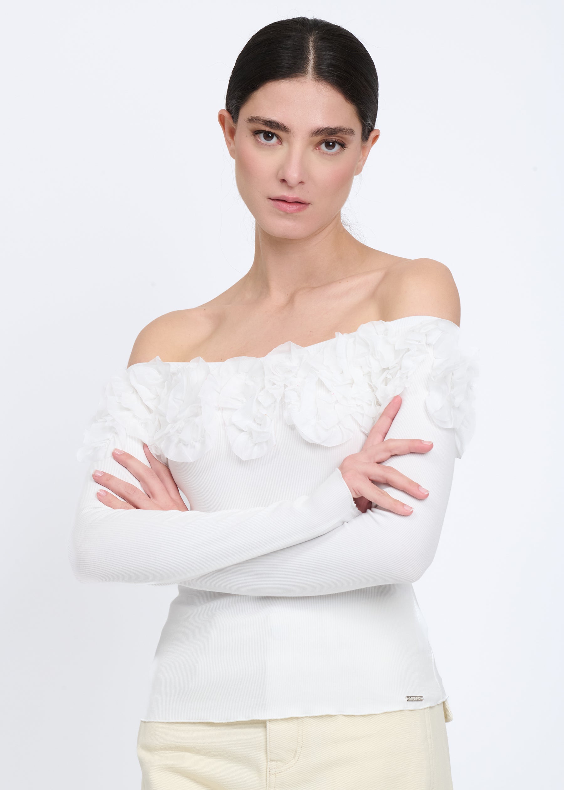 03X556WHITE_3.jpg