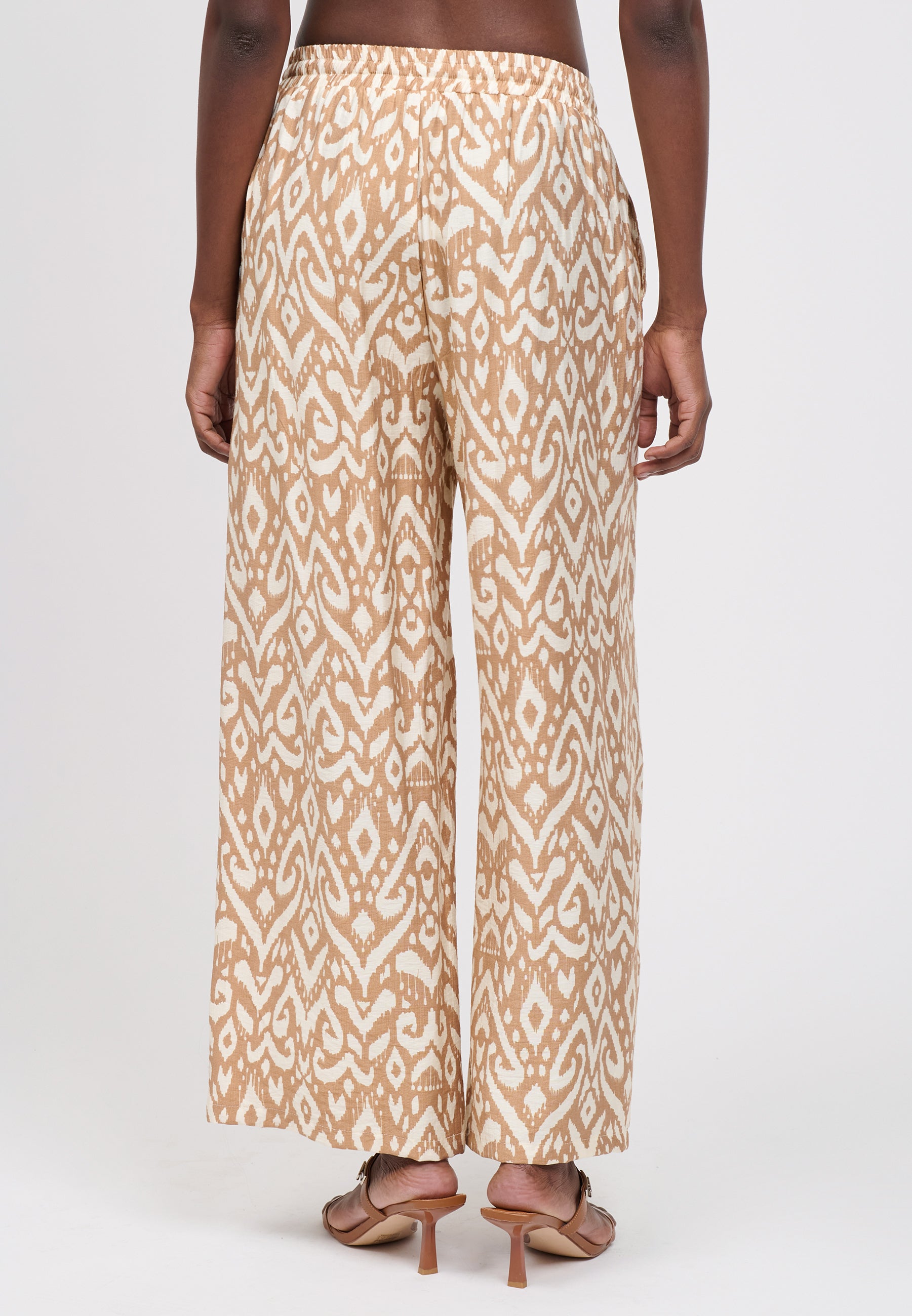 PANTS 03Y137