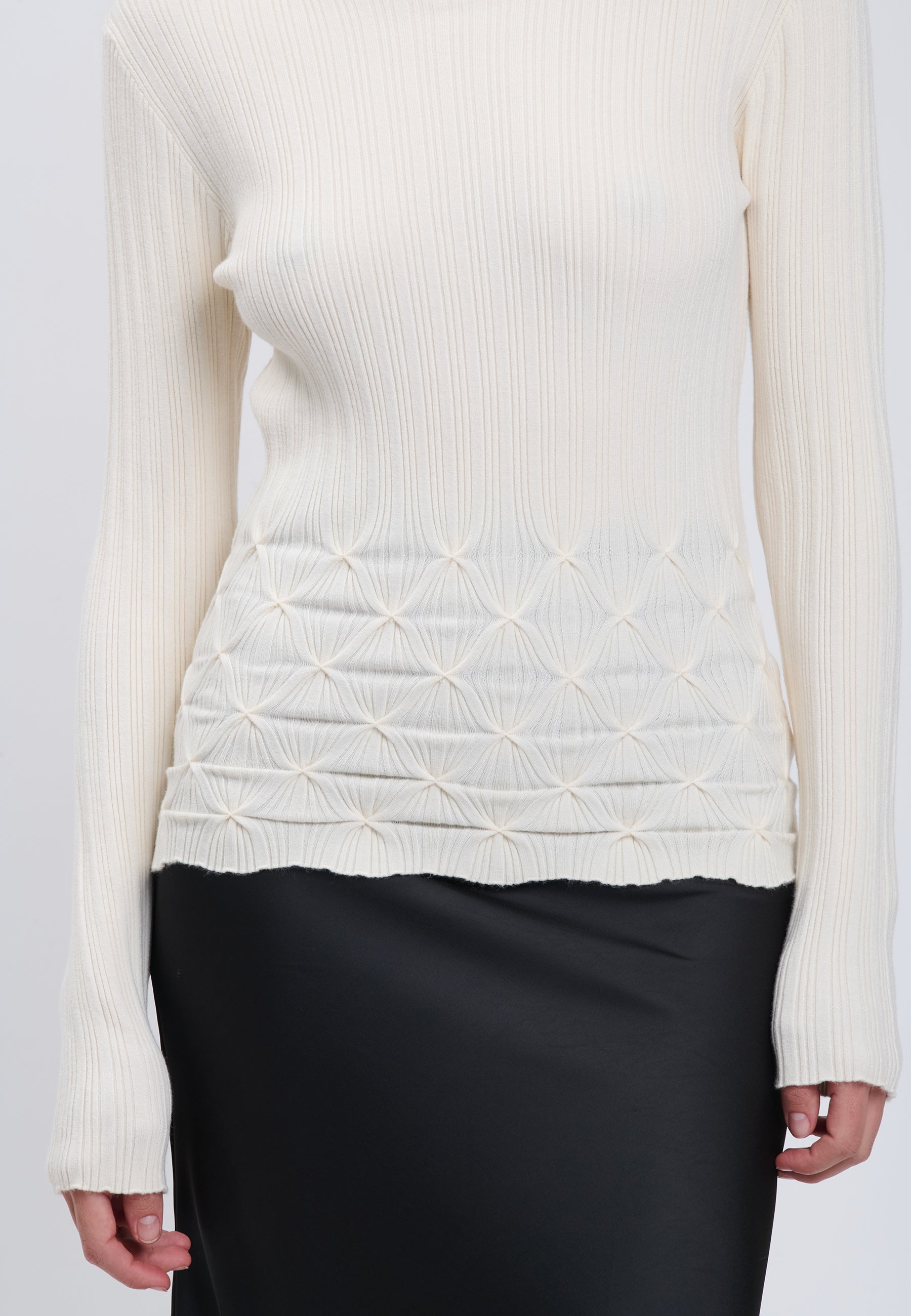 PULL Ivory 04H93097