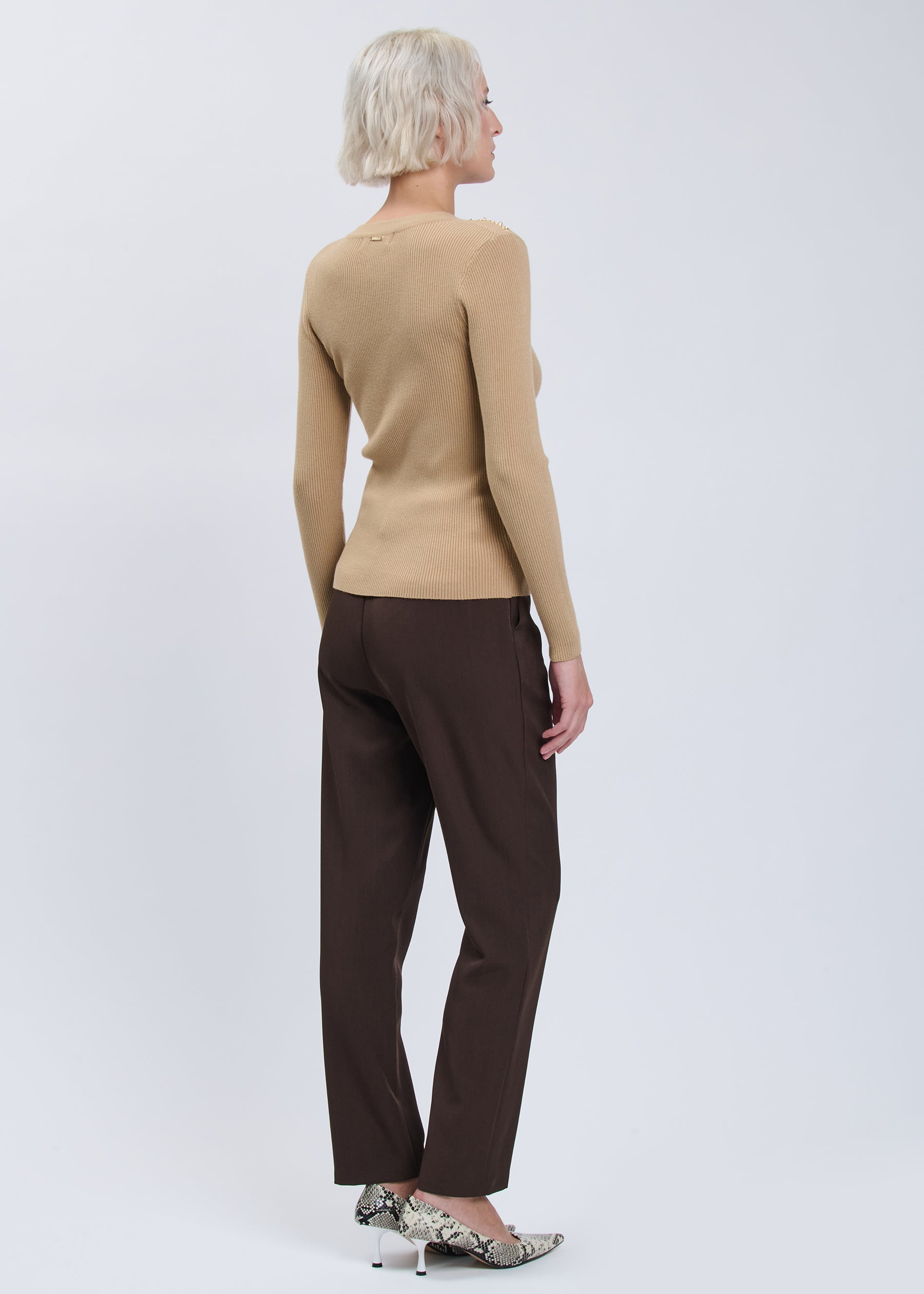 04H95034CAMEL_4.jpg