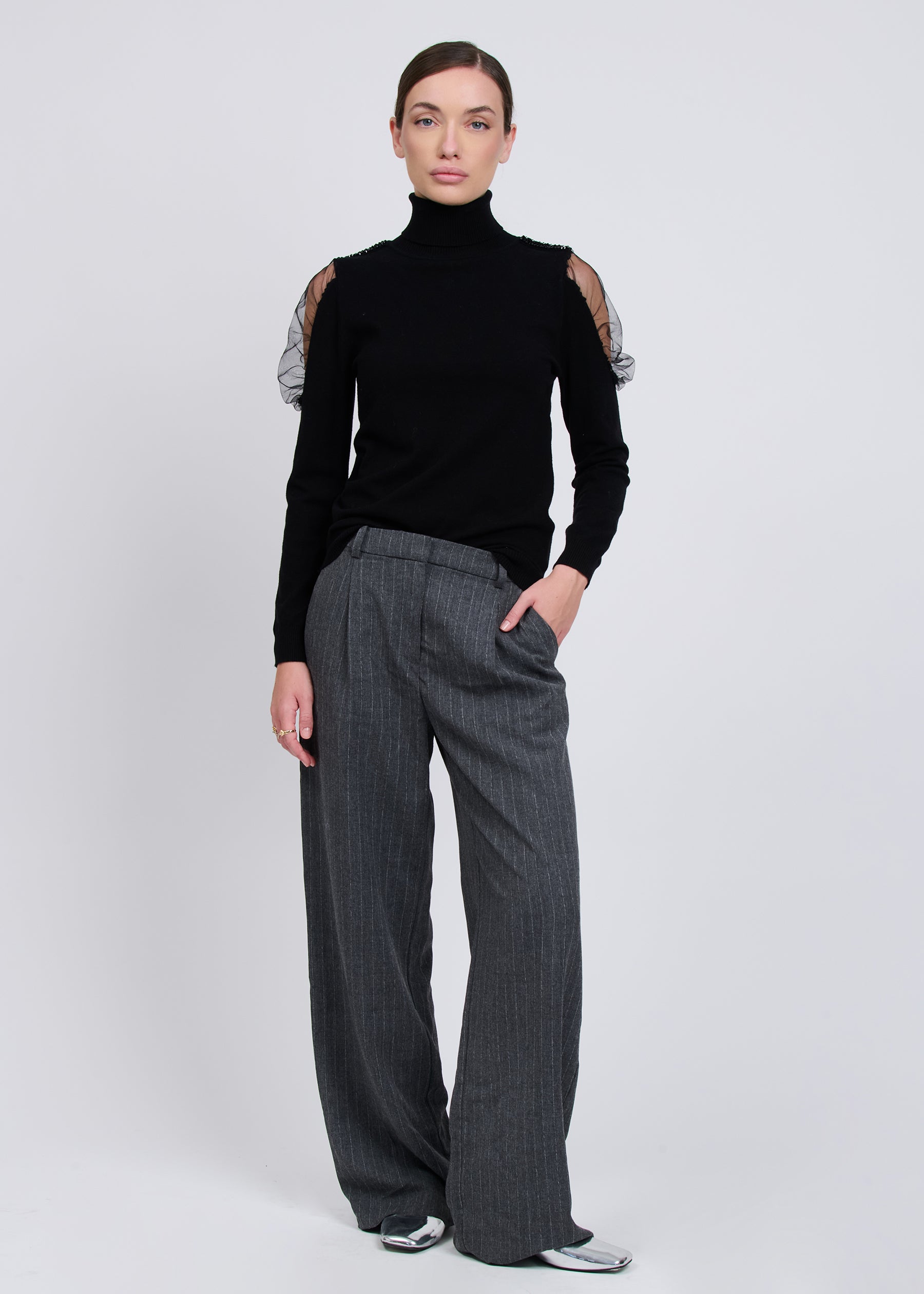04H95042BLACK_1.jpg
