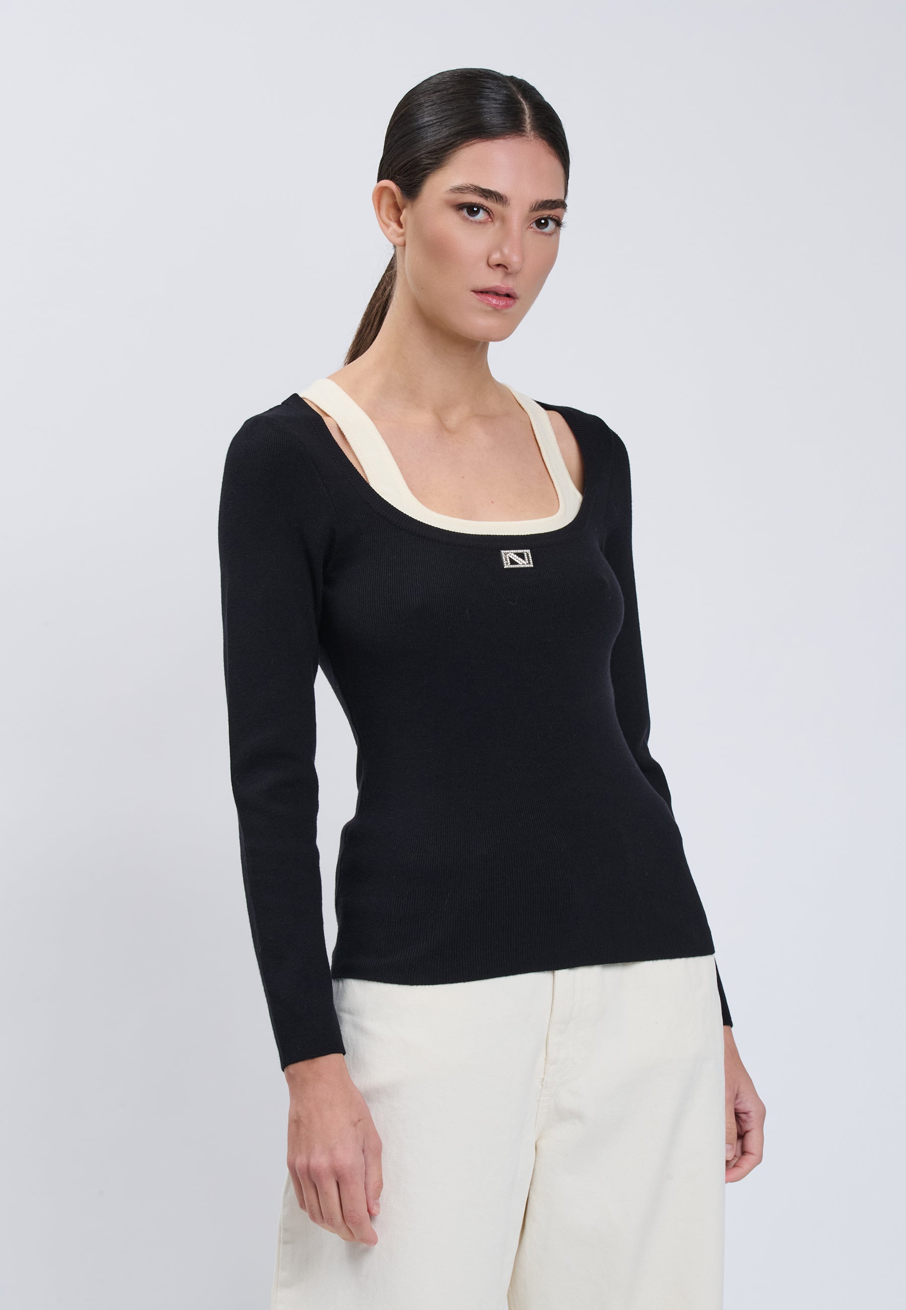 PULL 04H95048