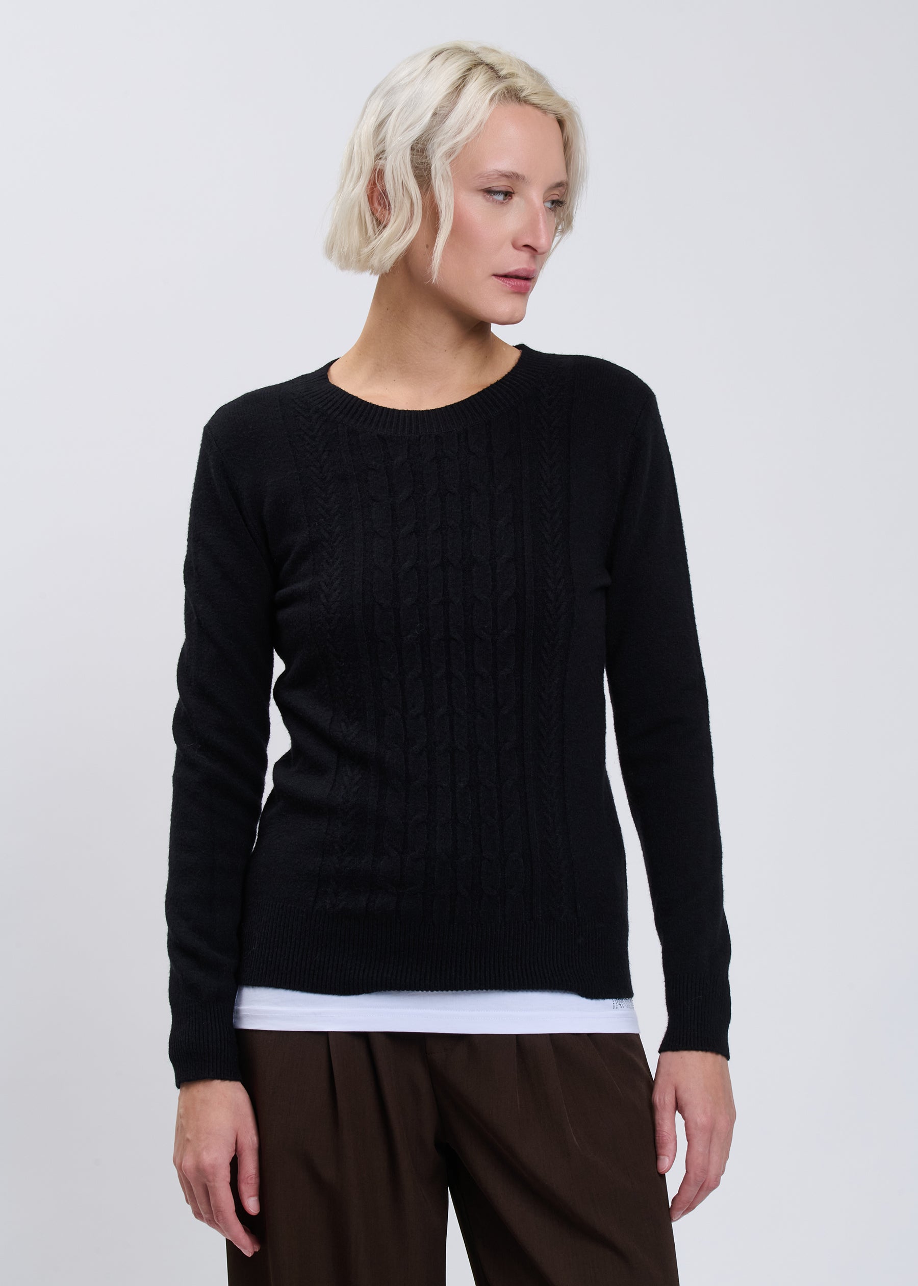 04H95071BLACK_2.jpg