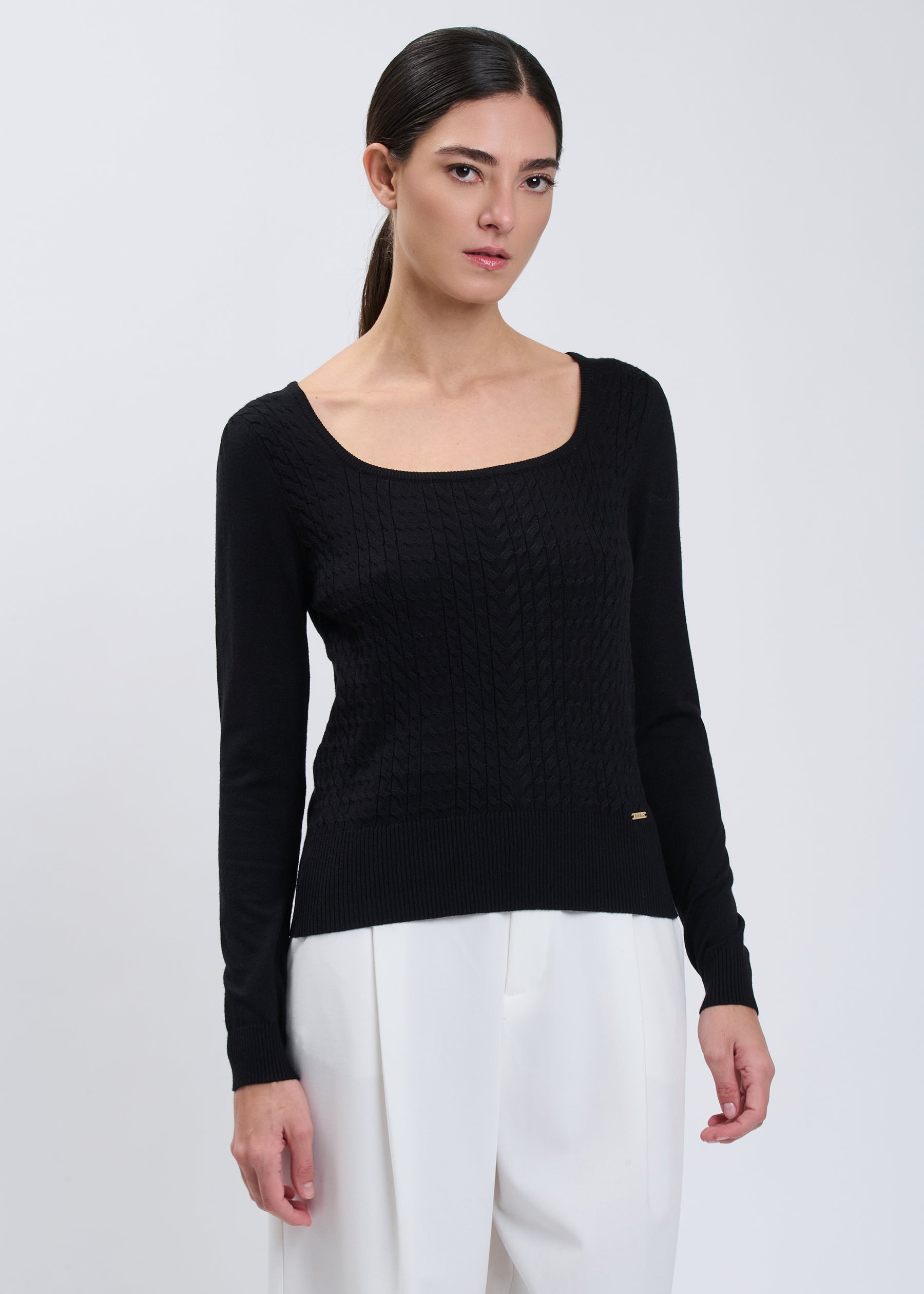 04H95099BLACK_2.jpg