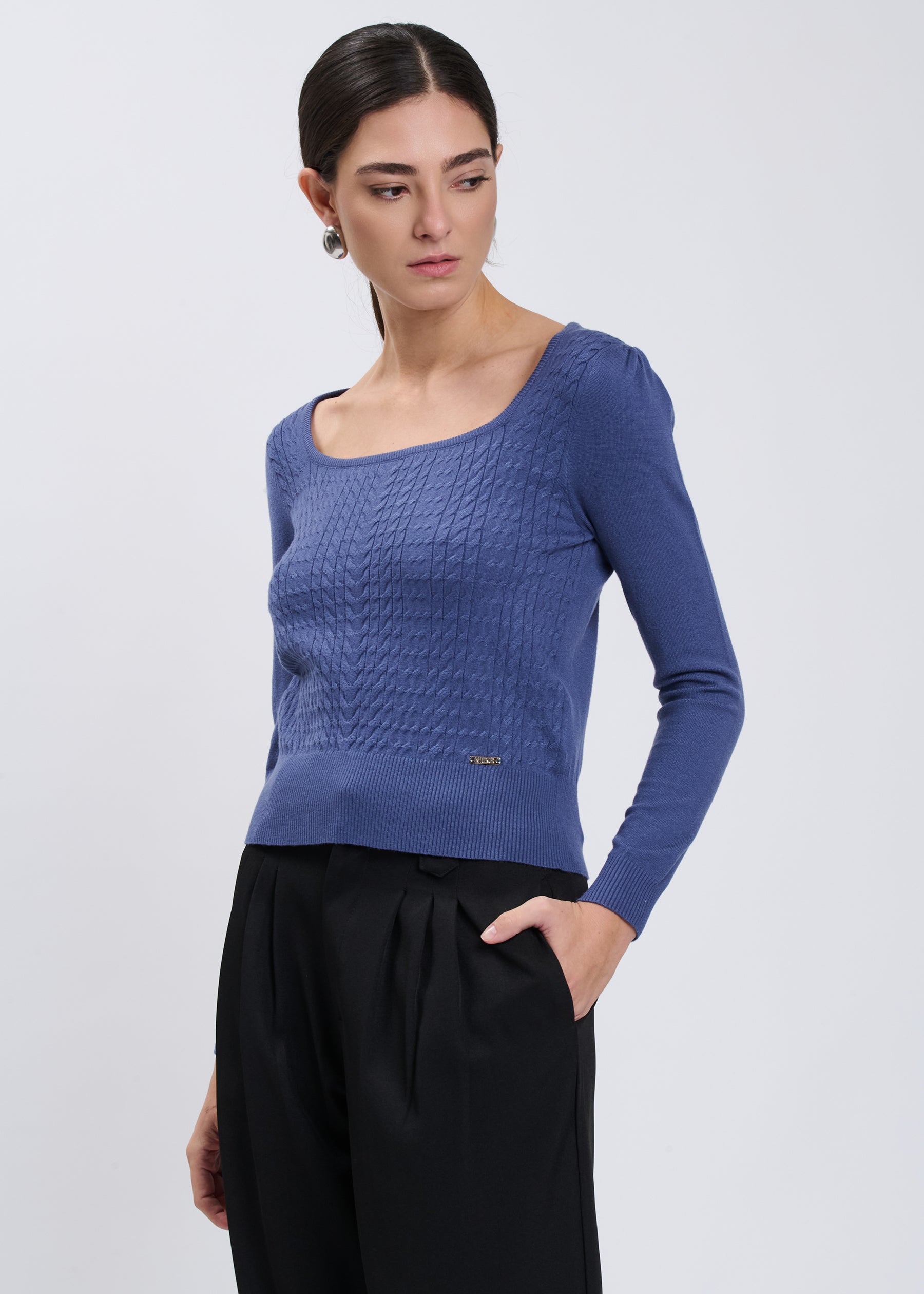 04H95099INDIGO_2.jpg