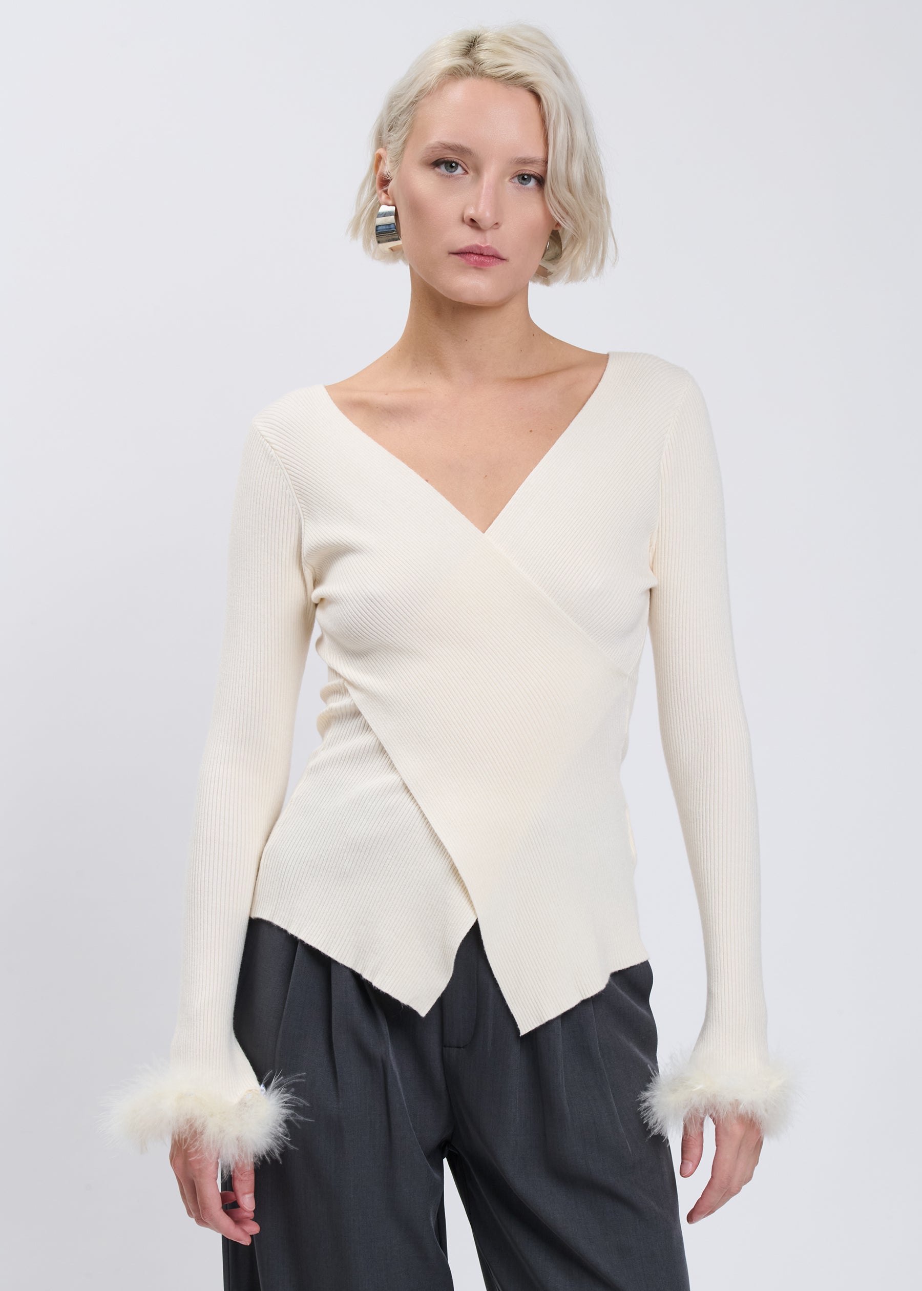 04H95217IVORY_3.jpg