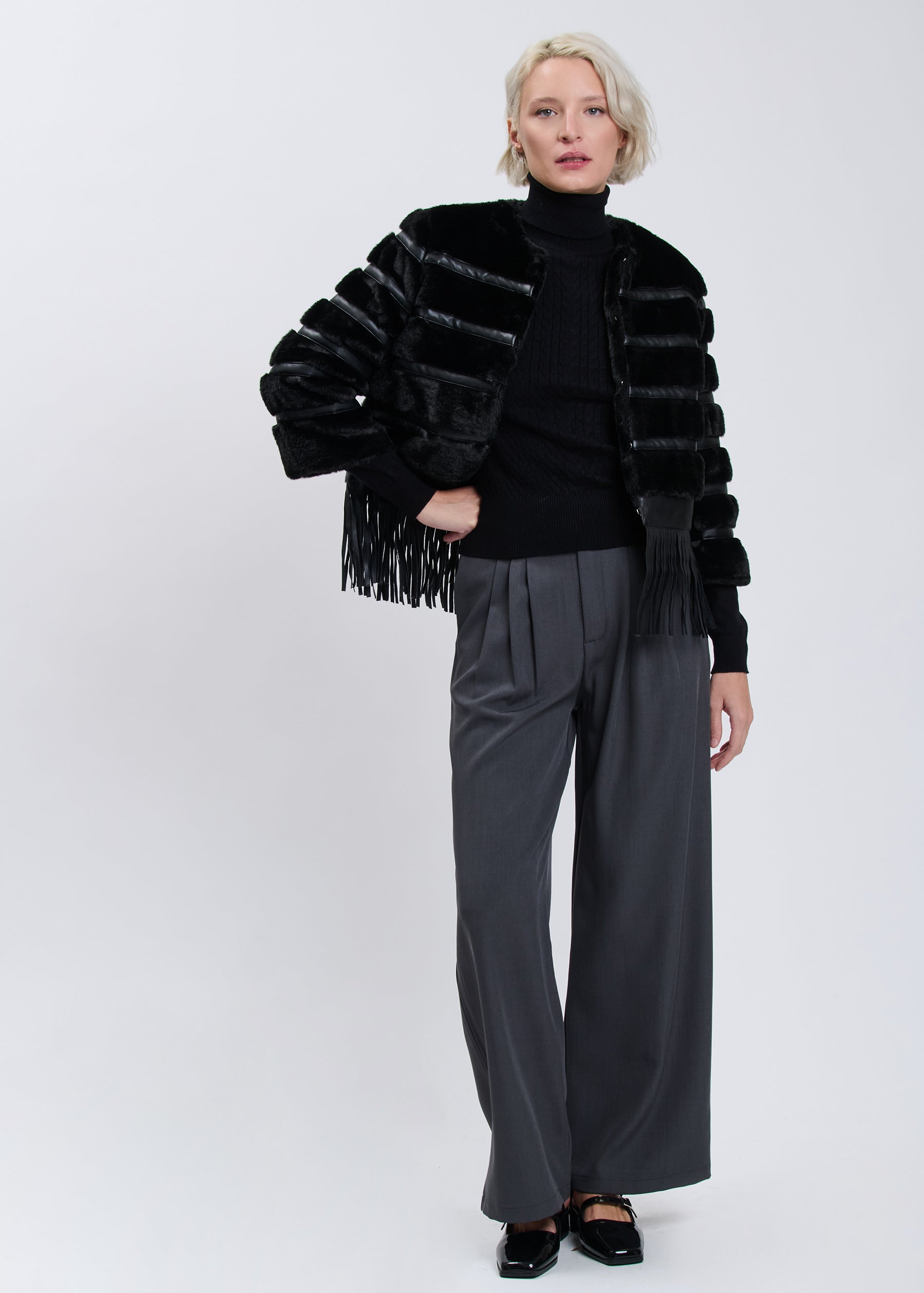 04H95256BLACK_1.jpg