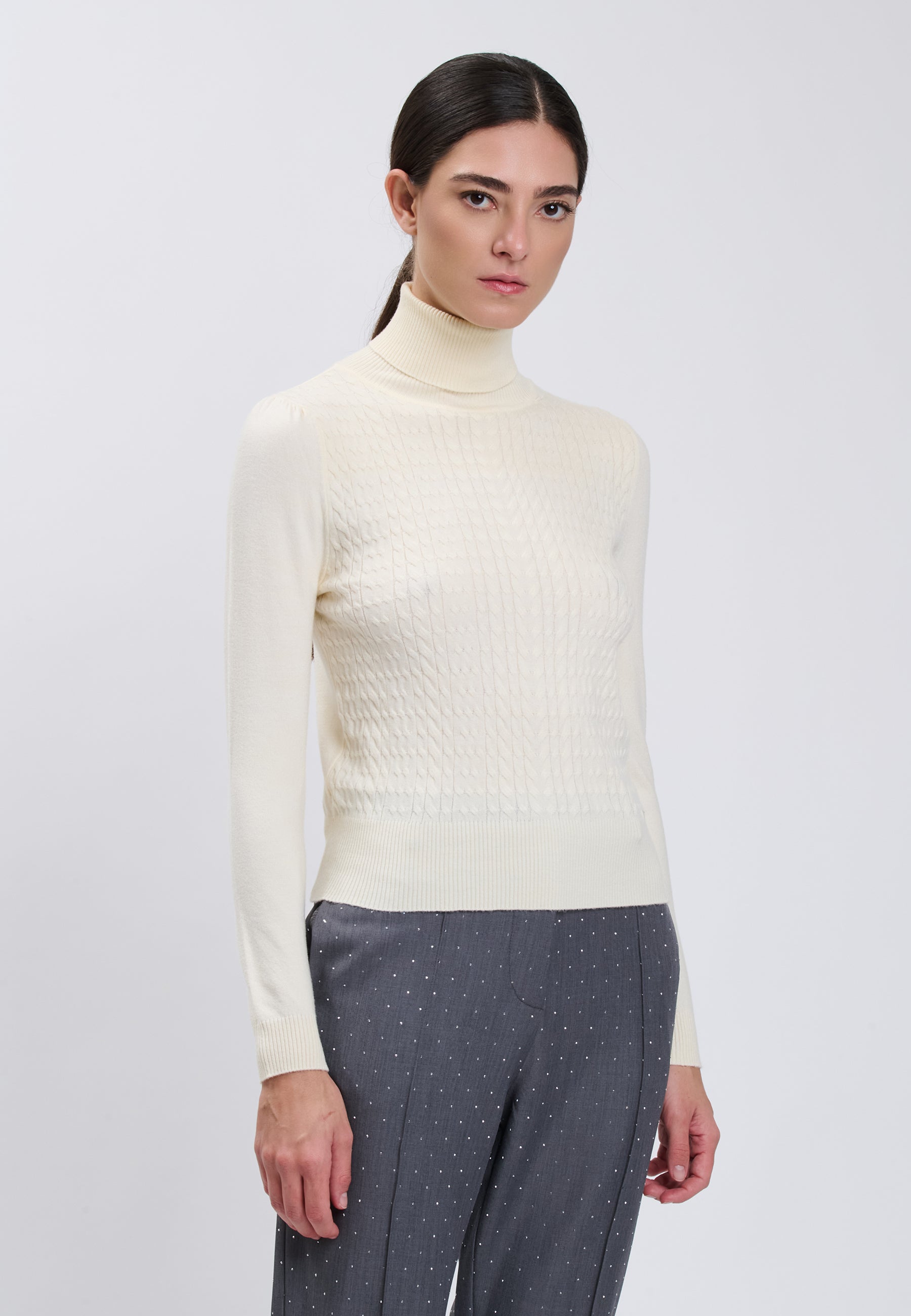 PULL Ivory 04H95256