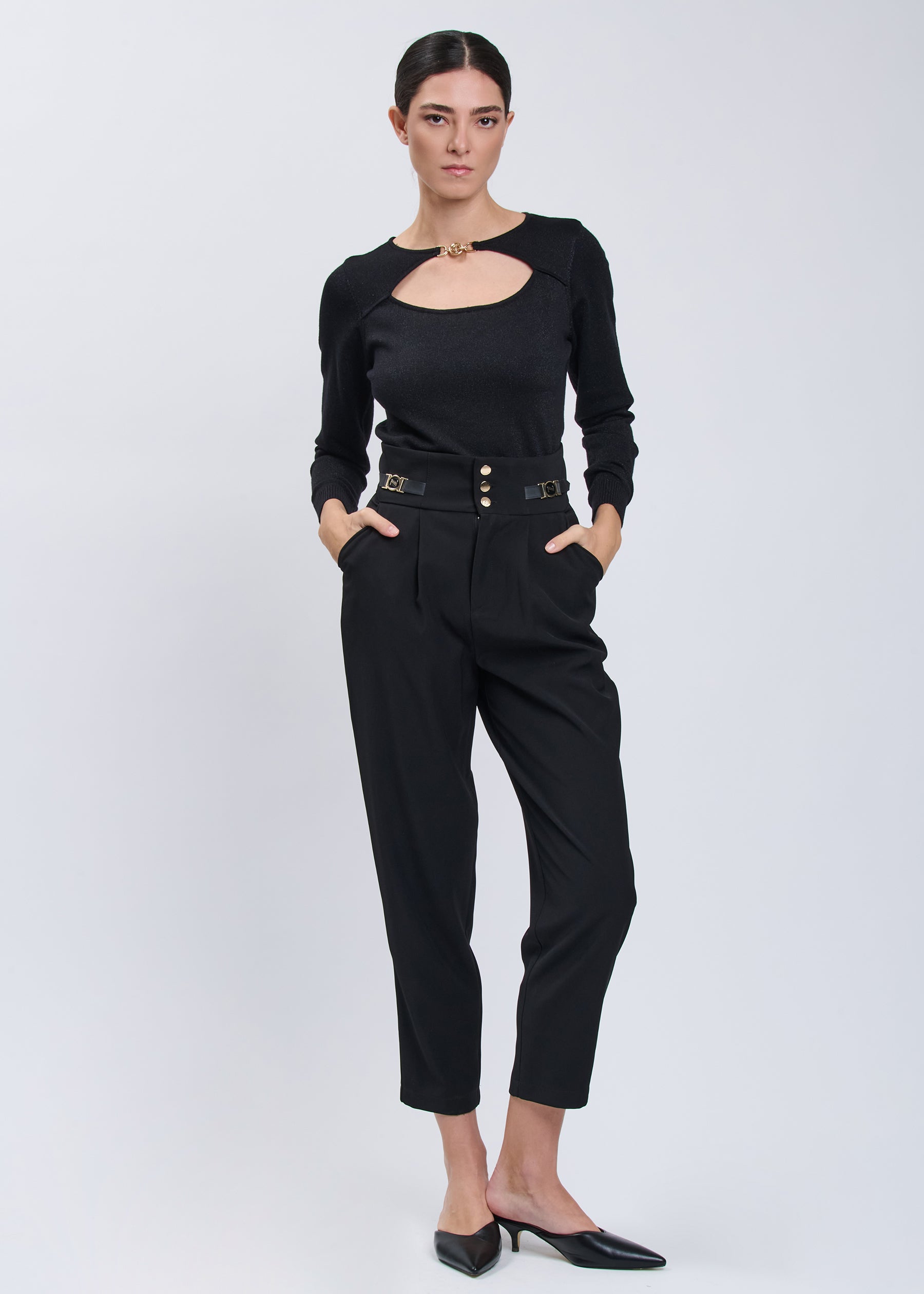 04H95295BLACK_1.jpg
