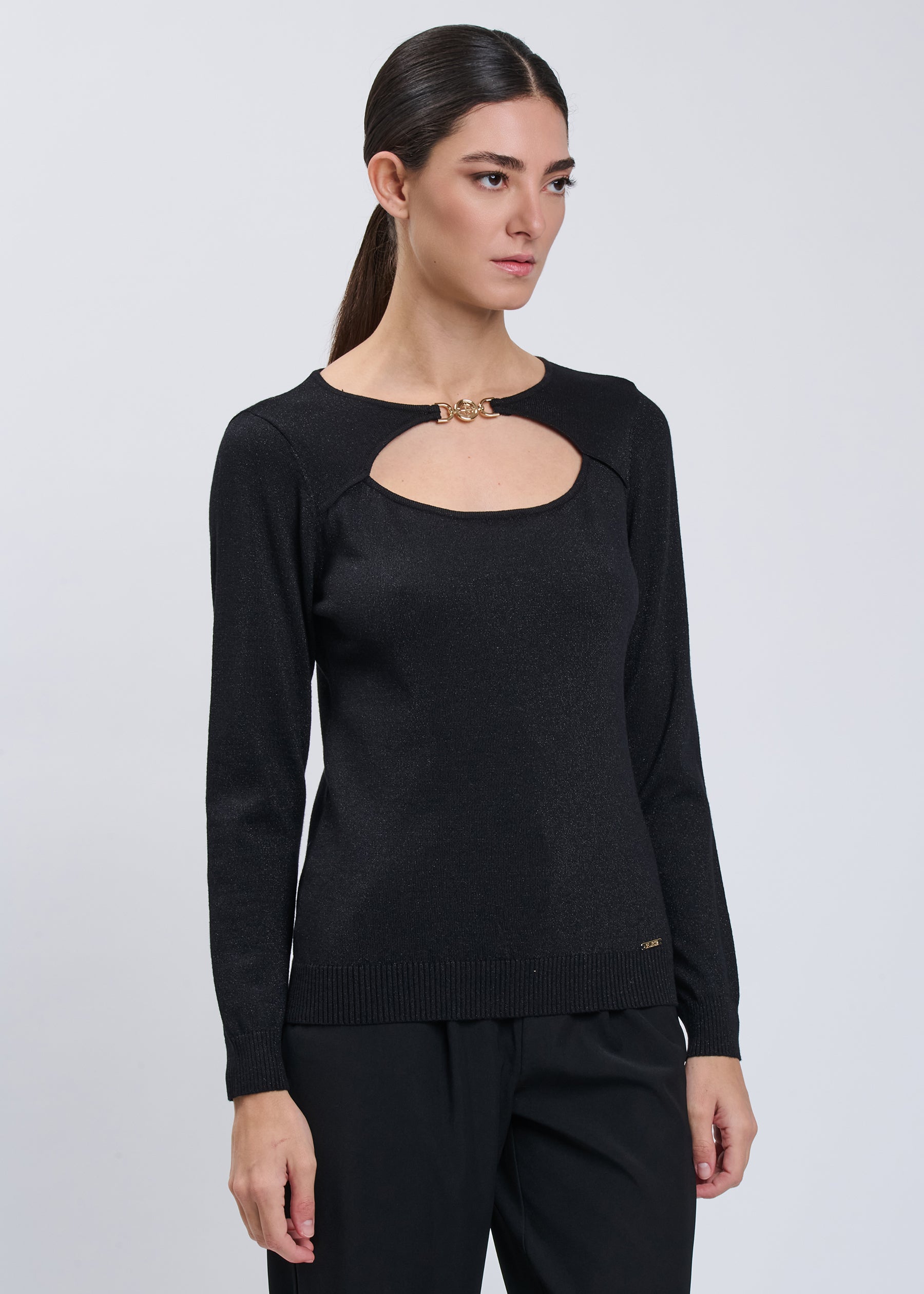 04H95295BLACK_2.jpg