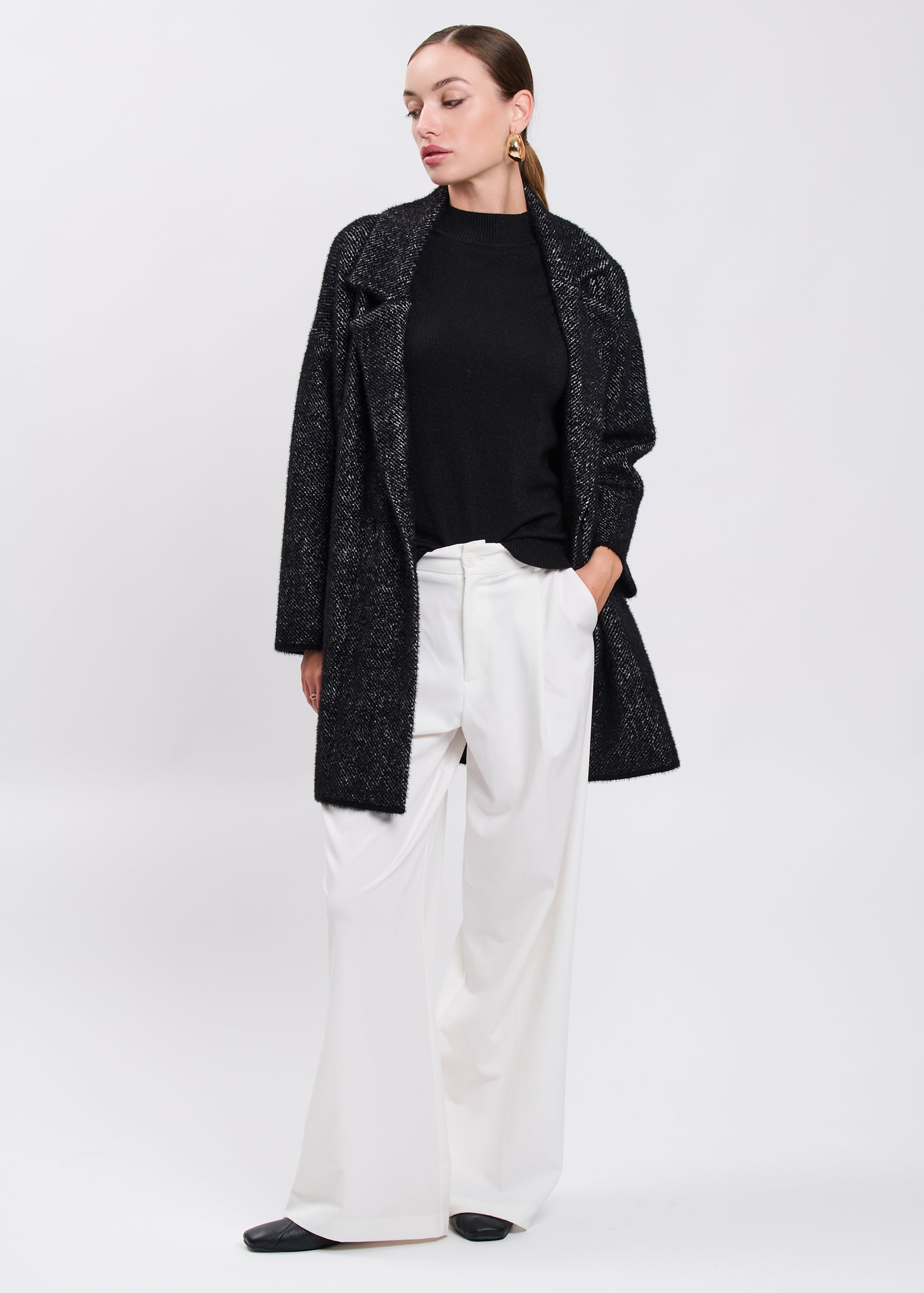 04H95296BLACK_2.jpg