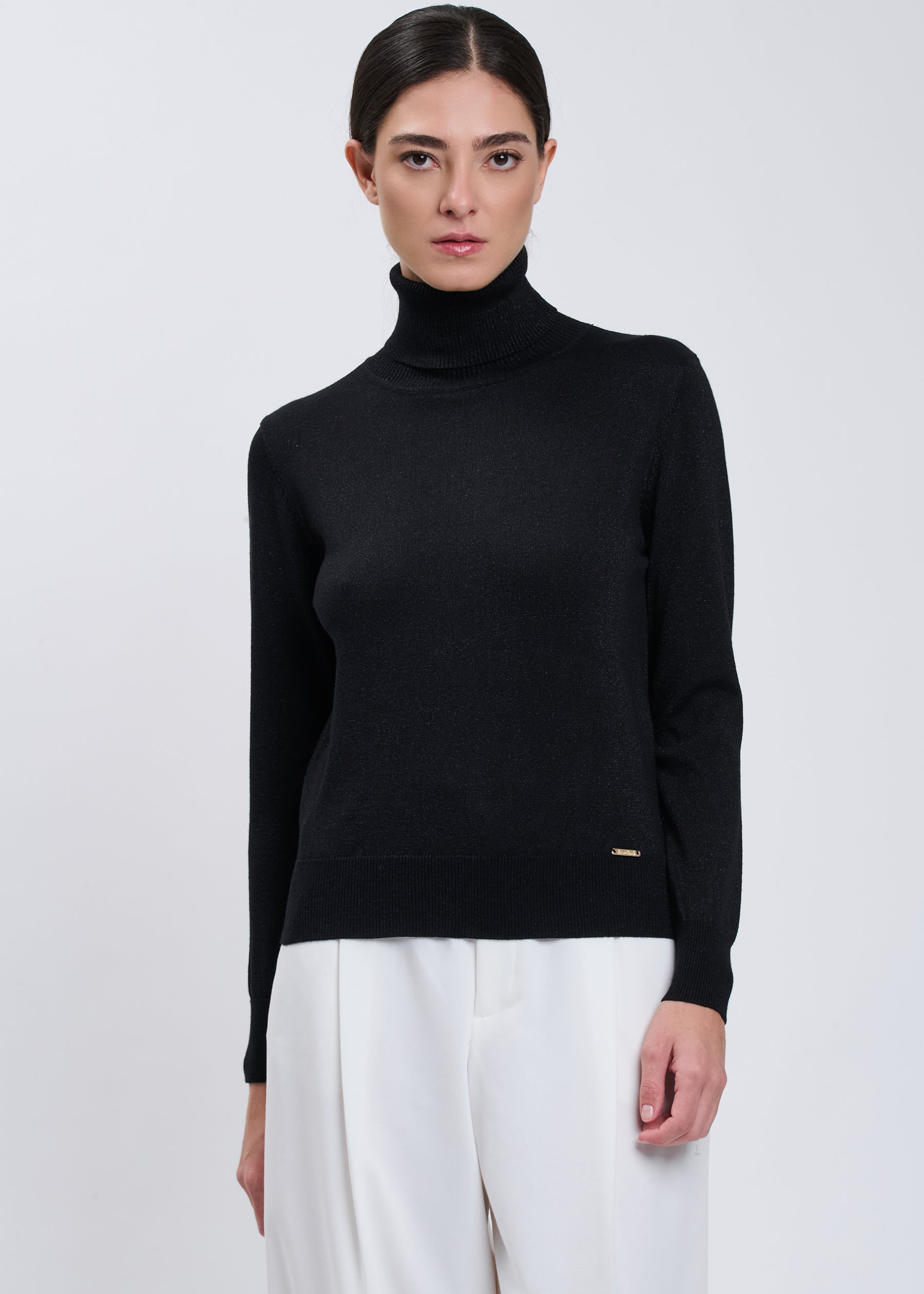 04H95297BLACK_3.jpg