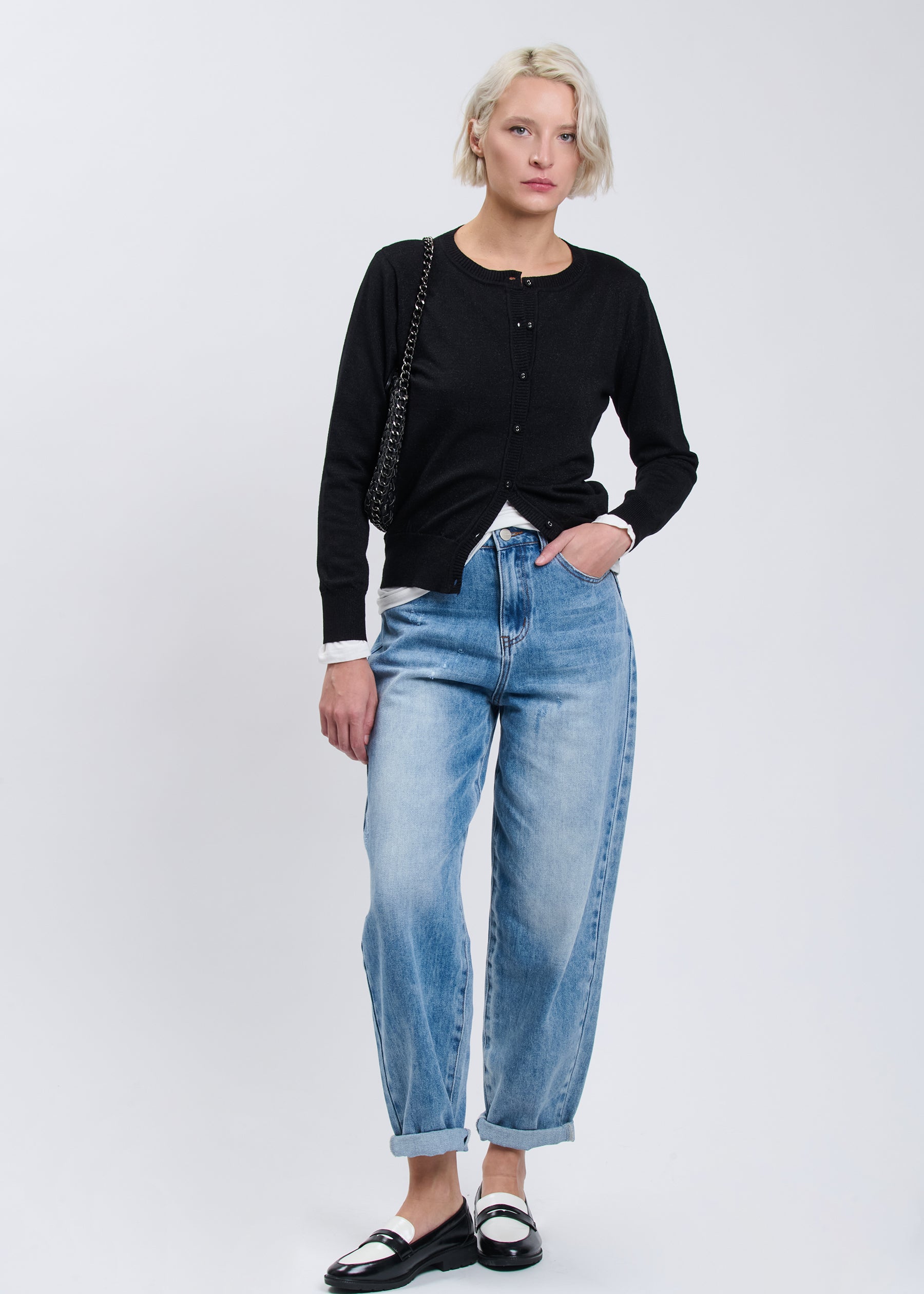 04H95299BLACK_1.jpg