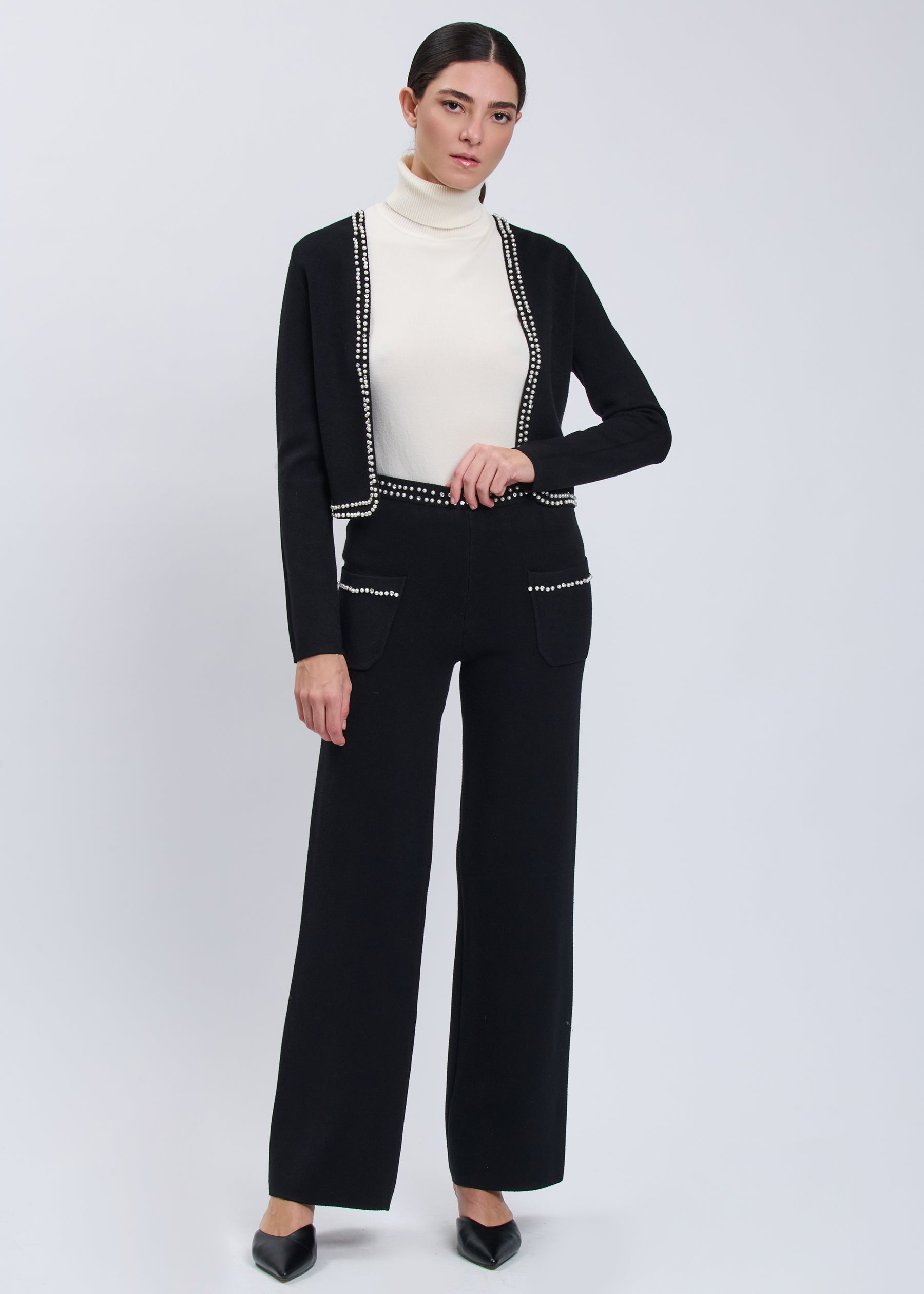 04H95301BLACK_1.jpg