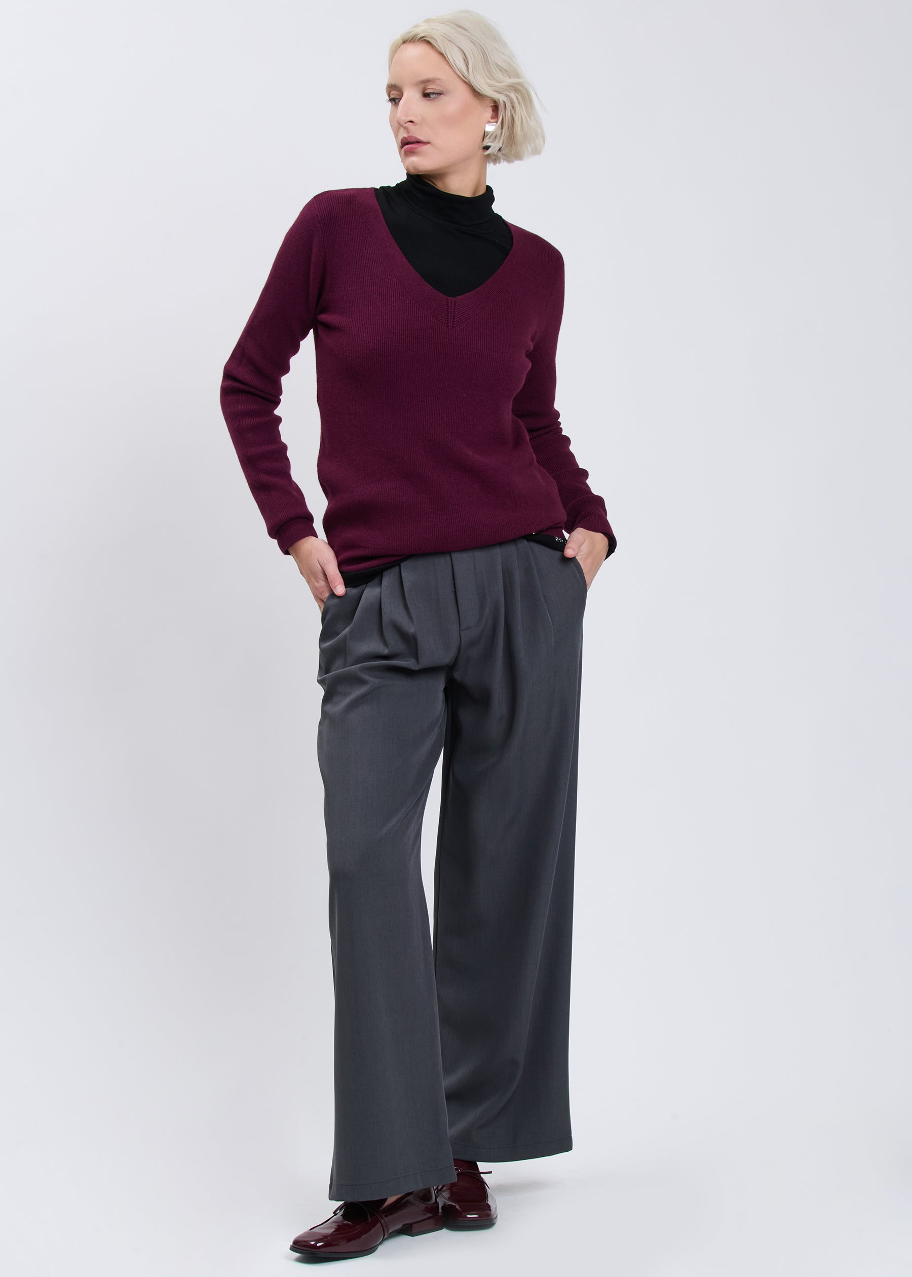 04H98640PLUM_2.jpg