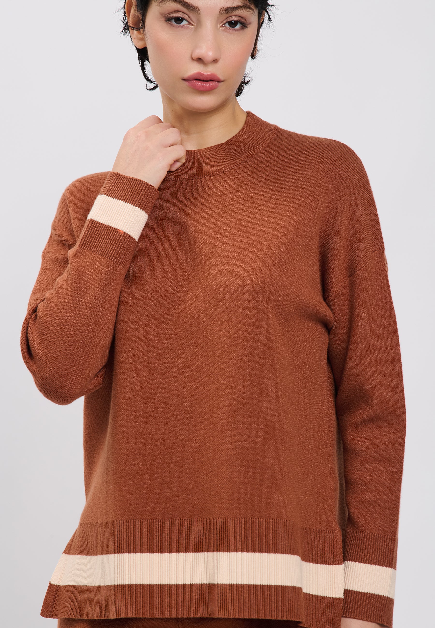 PULL 04J7032