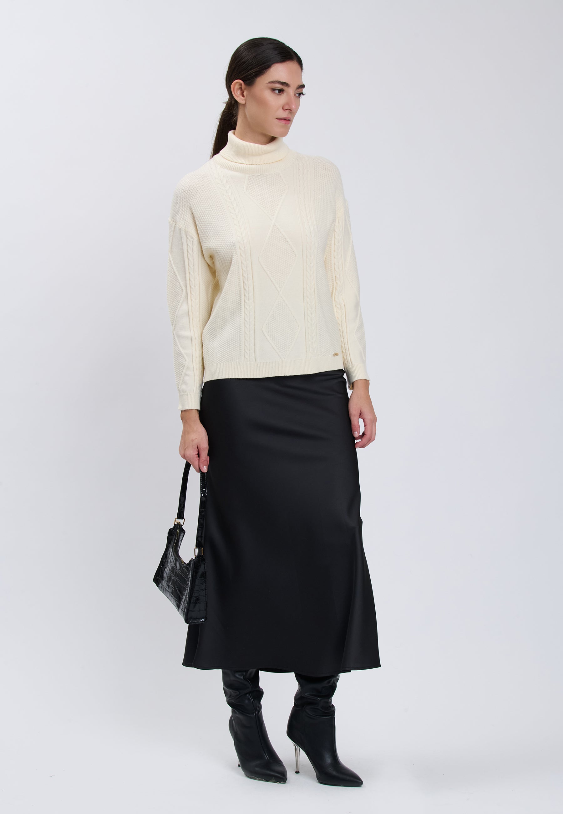 PULL Ivory 04J7410