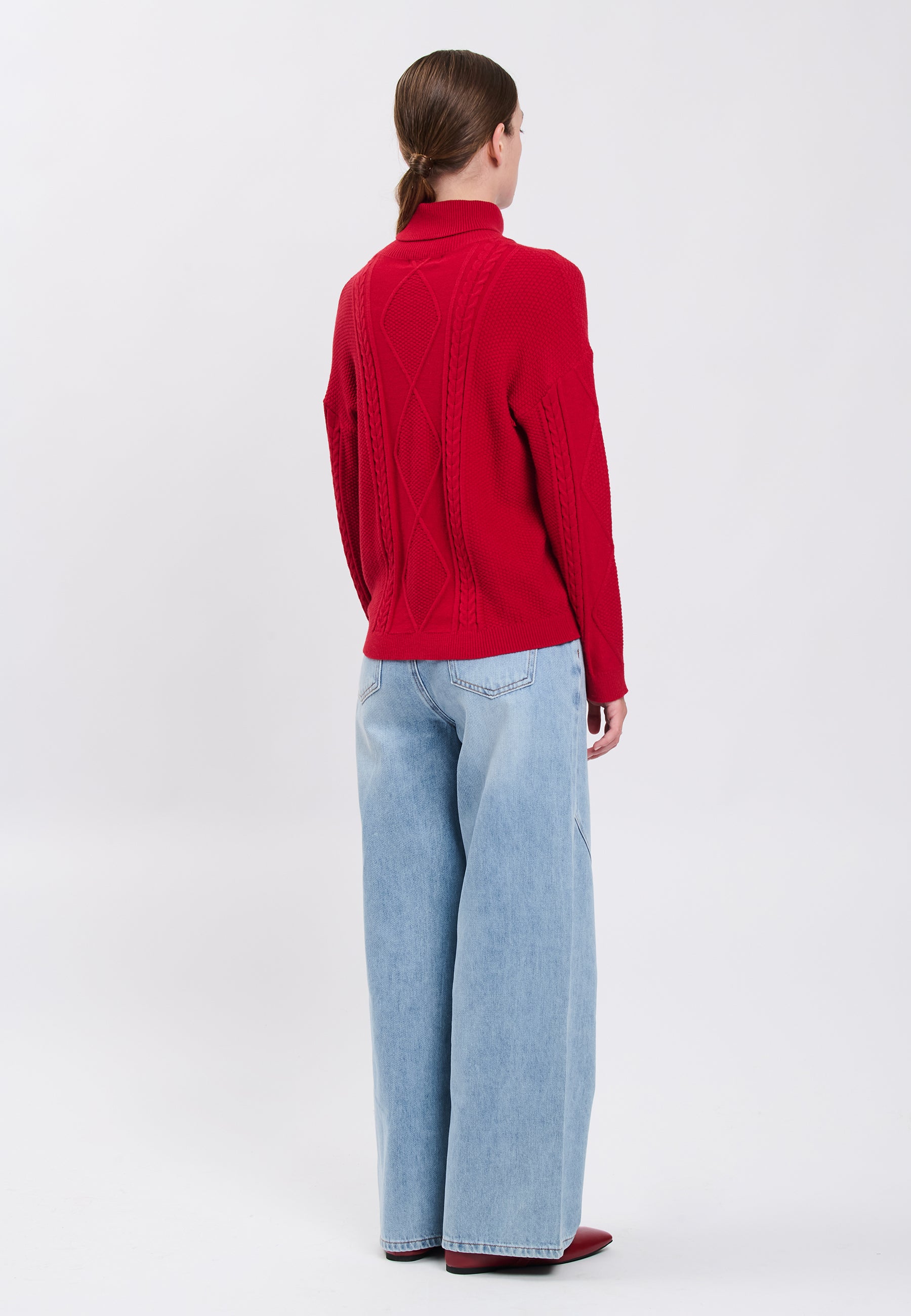 PULL 04J7410