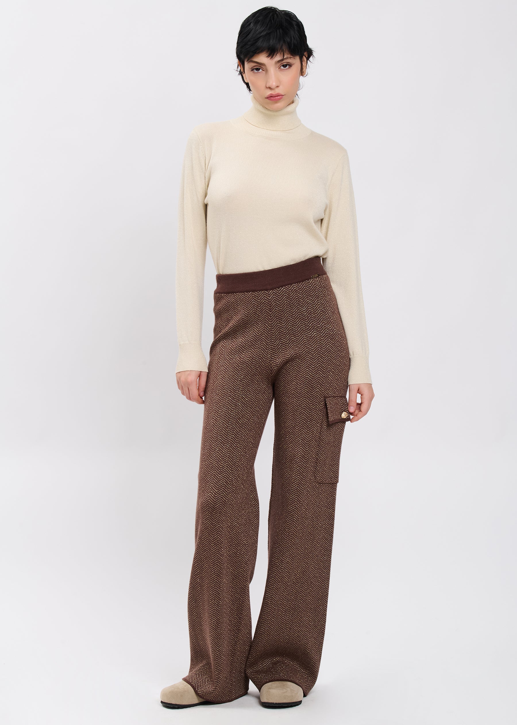 04J7504BROWN_3.jpg