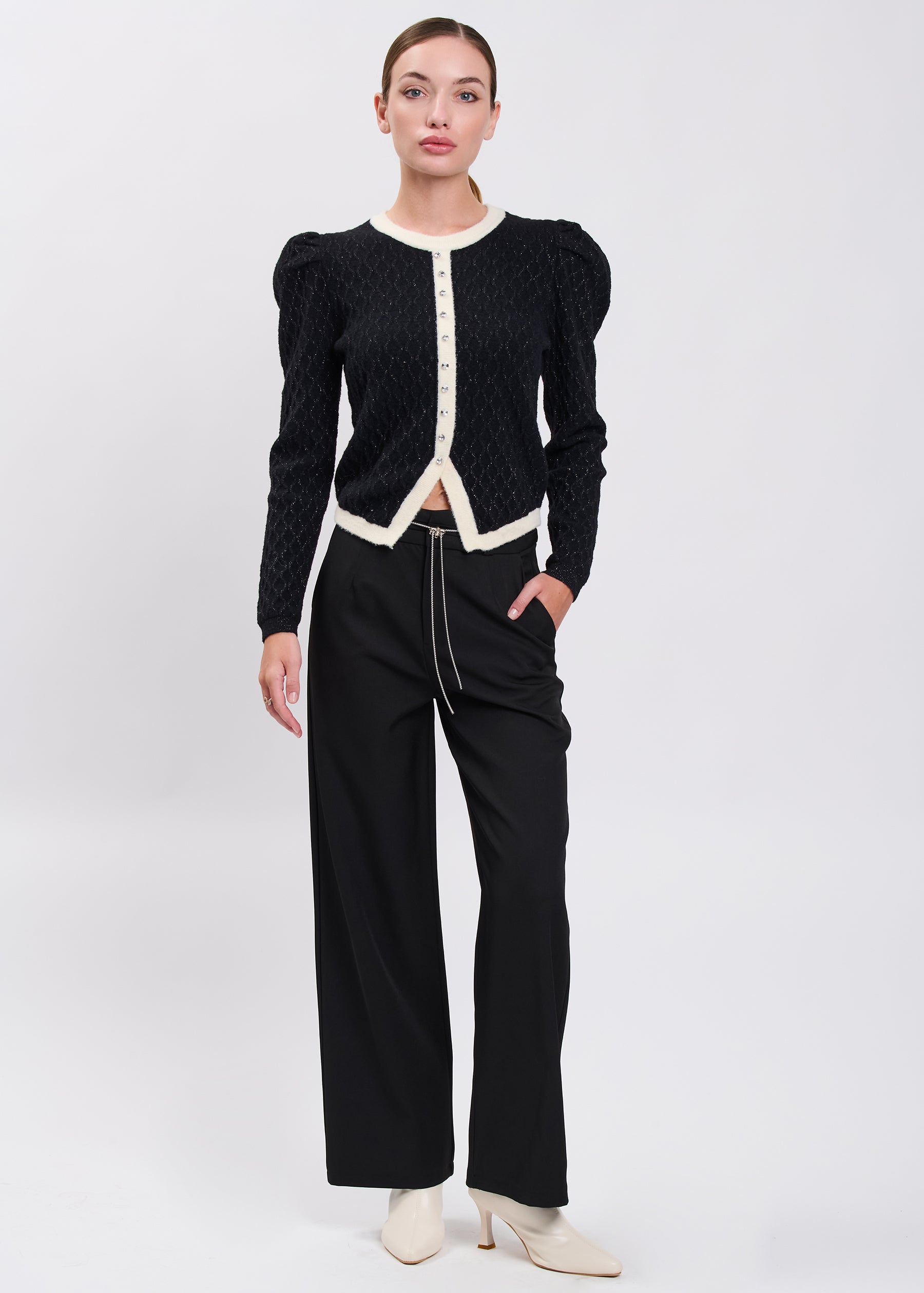 04J7556BLACK_2.jpg