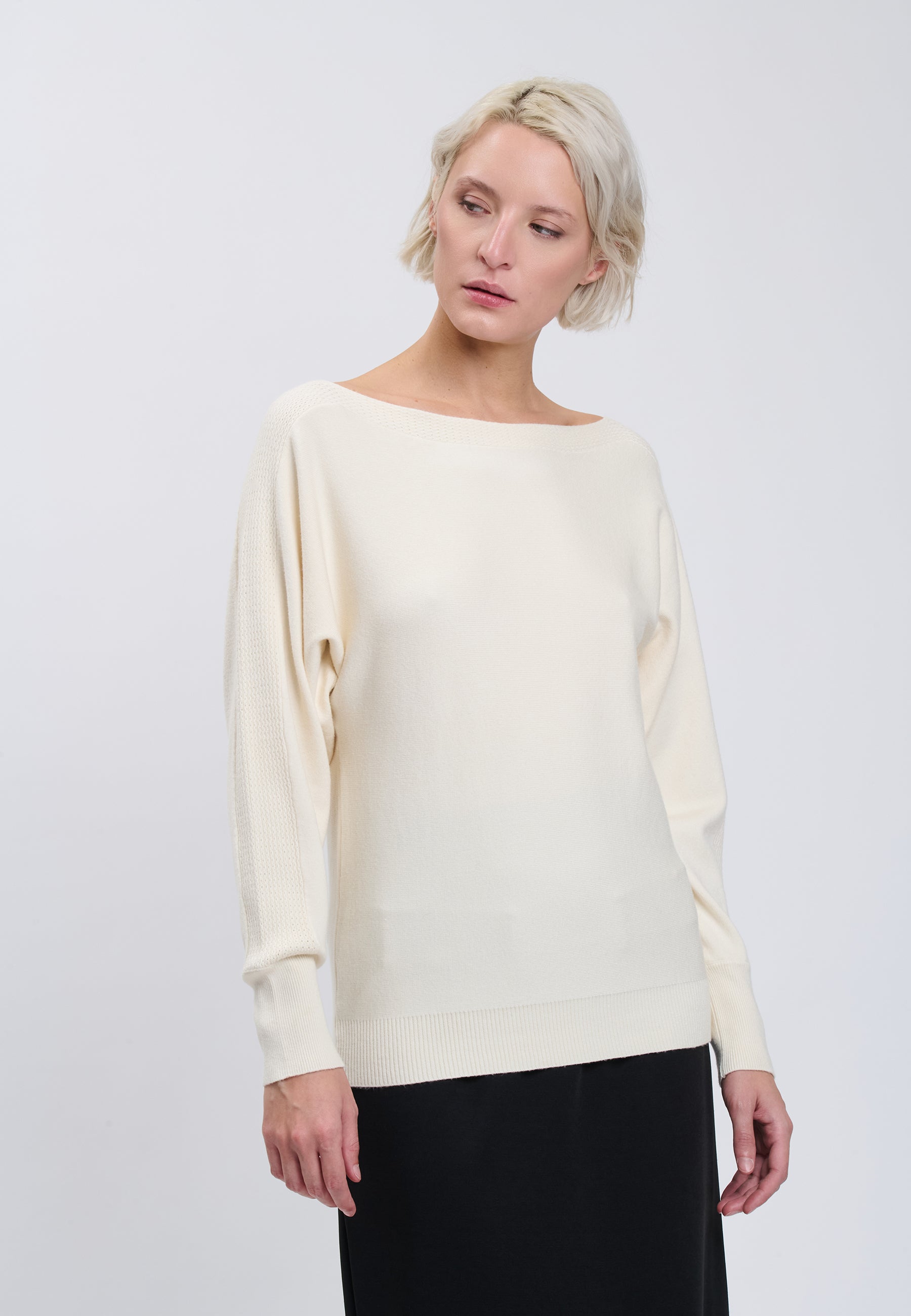 PULL Ivory 04J7810