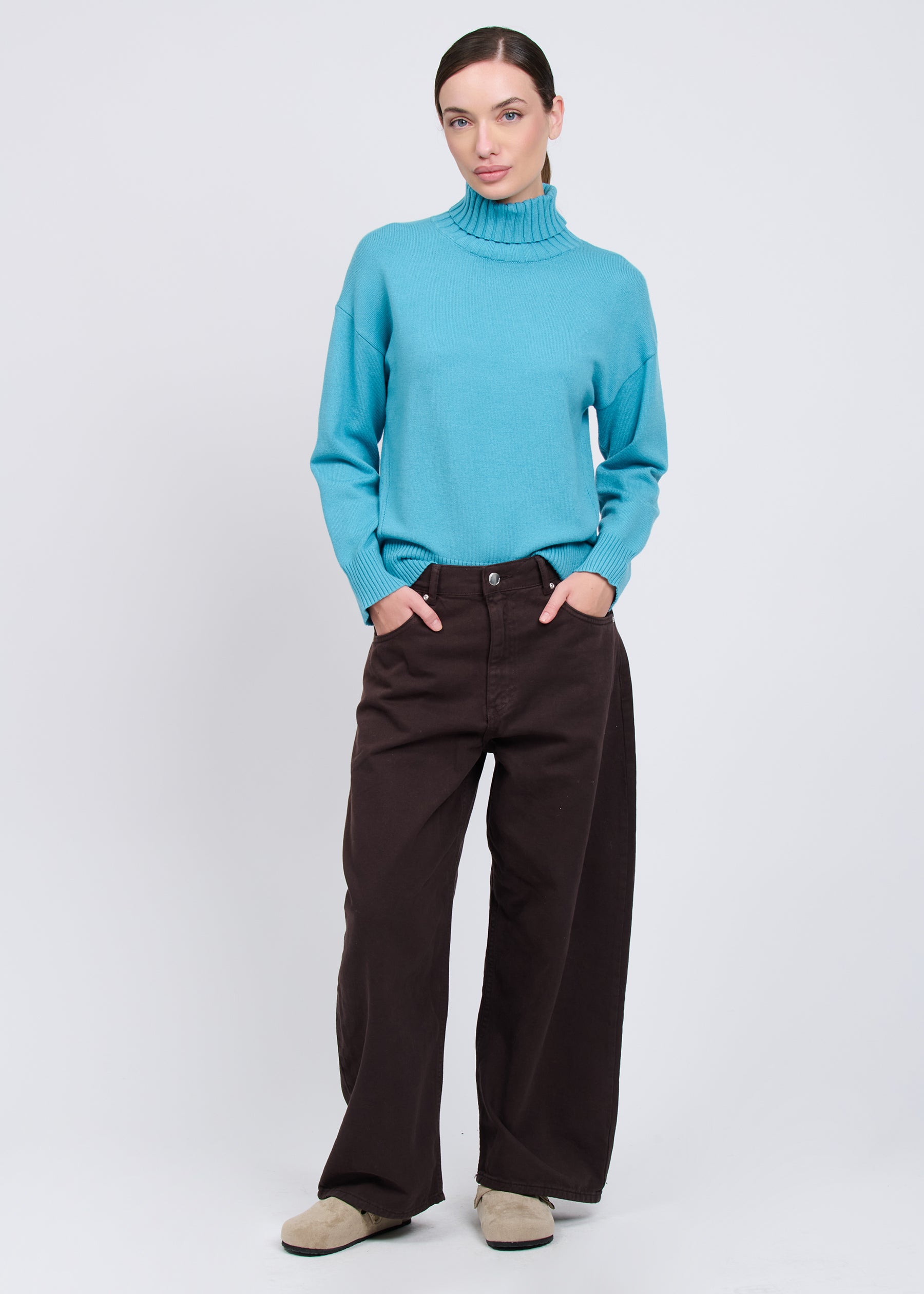 04J7841AQUAMARINE_2.jpg