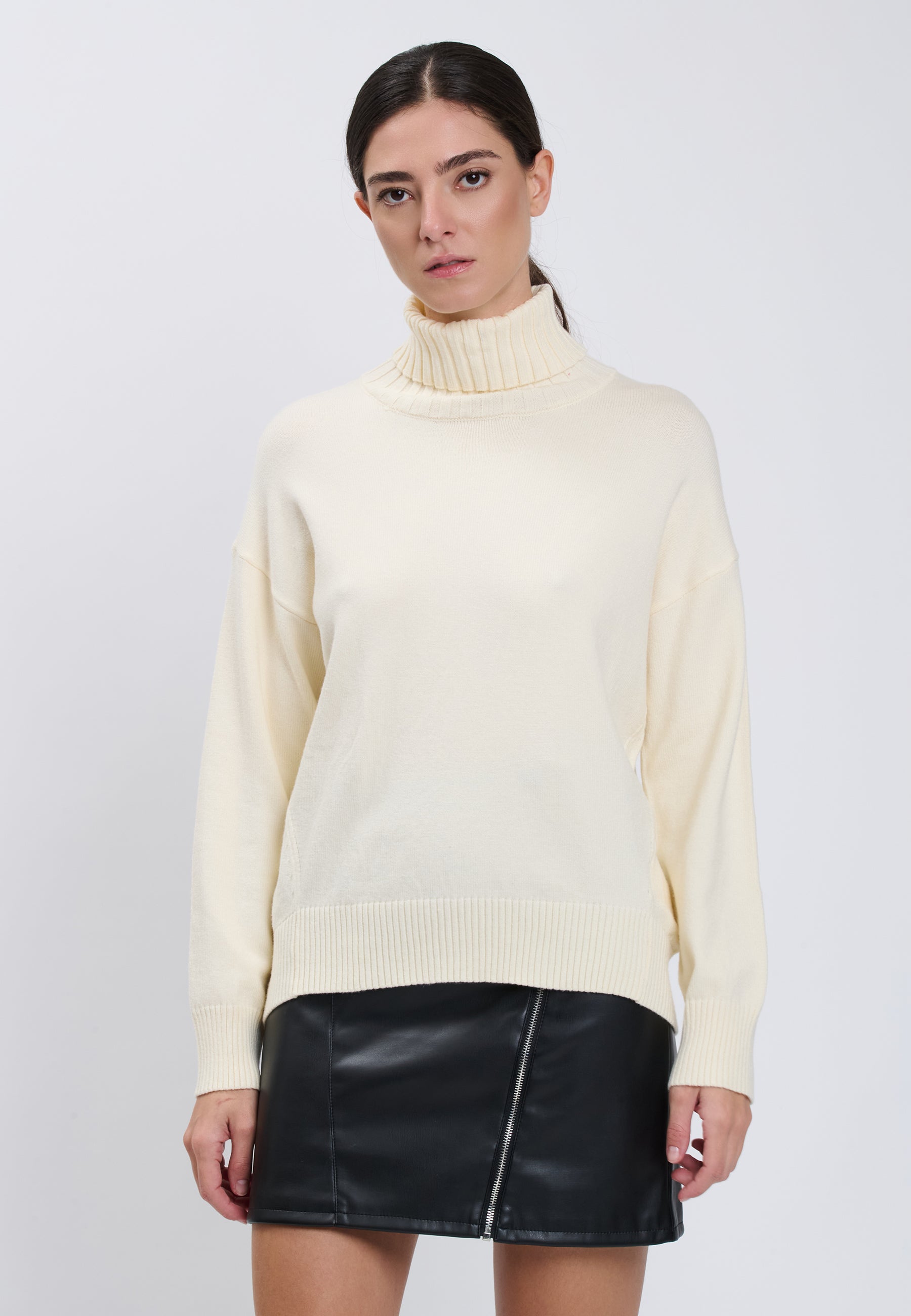 PULL Ivory 04J7841